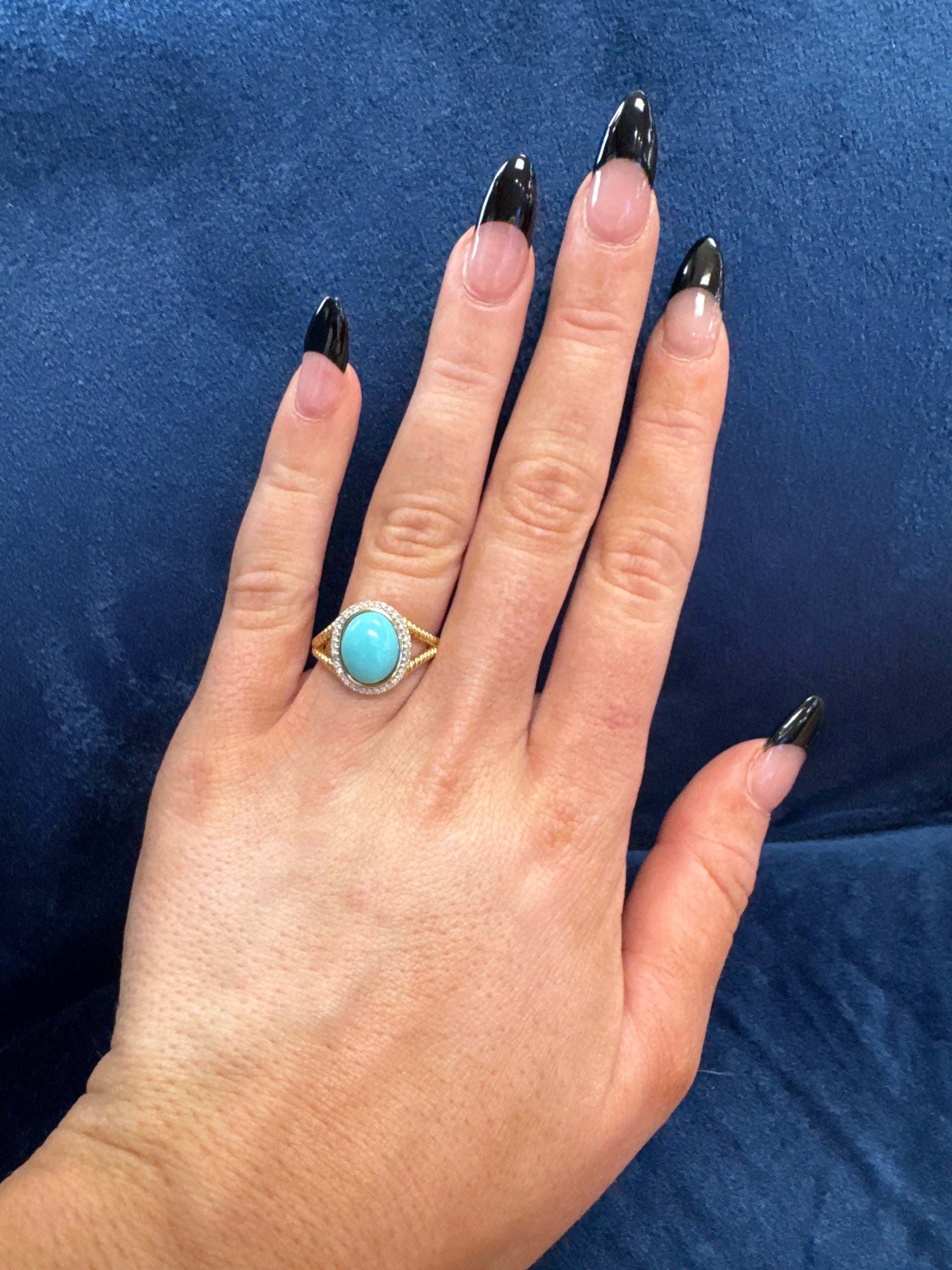 Turquoise & Diamond Estate Ring in 14K Yellow Gold