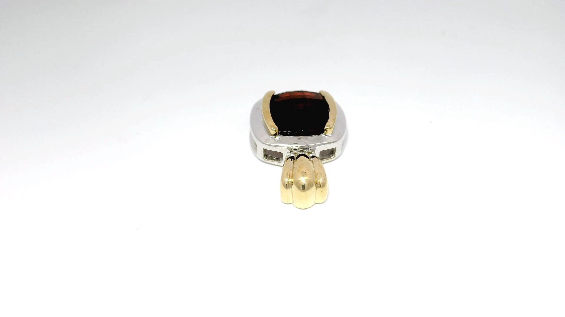 Garnet in 14K Two Tone Pendant Mounting