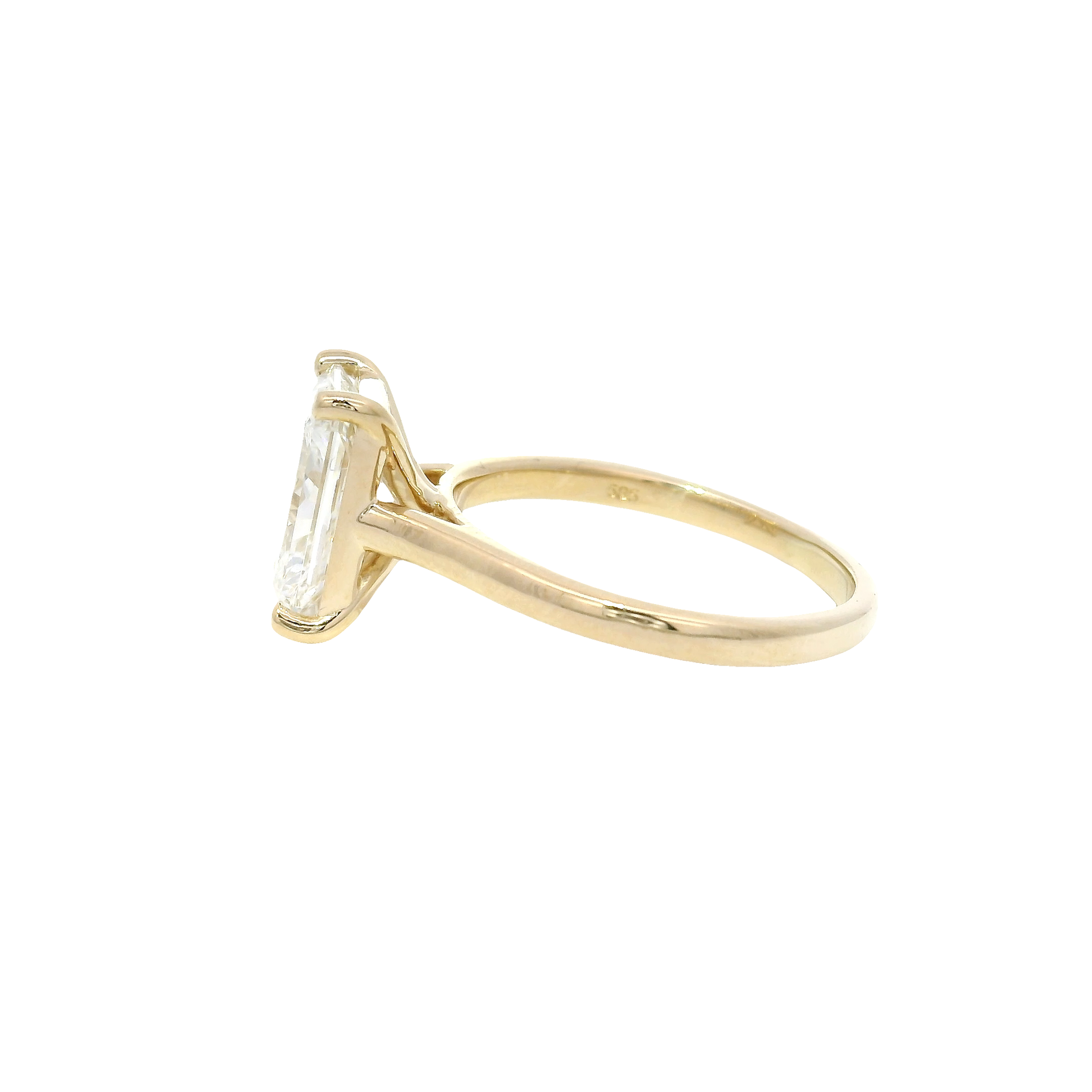 3.04ct. F VVS2 Lab Grown Elongated Radiant in 14K Yellow Gold Cathedral
