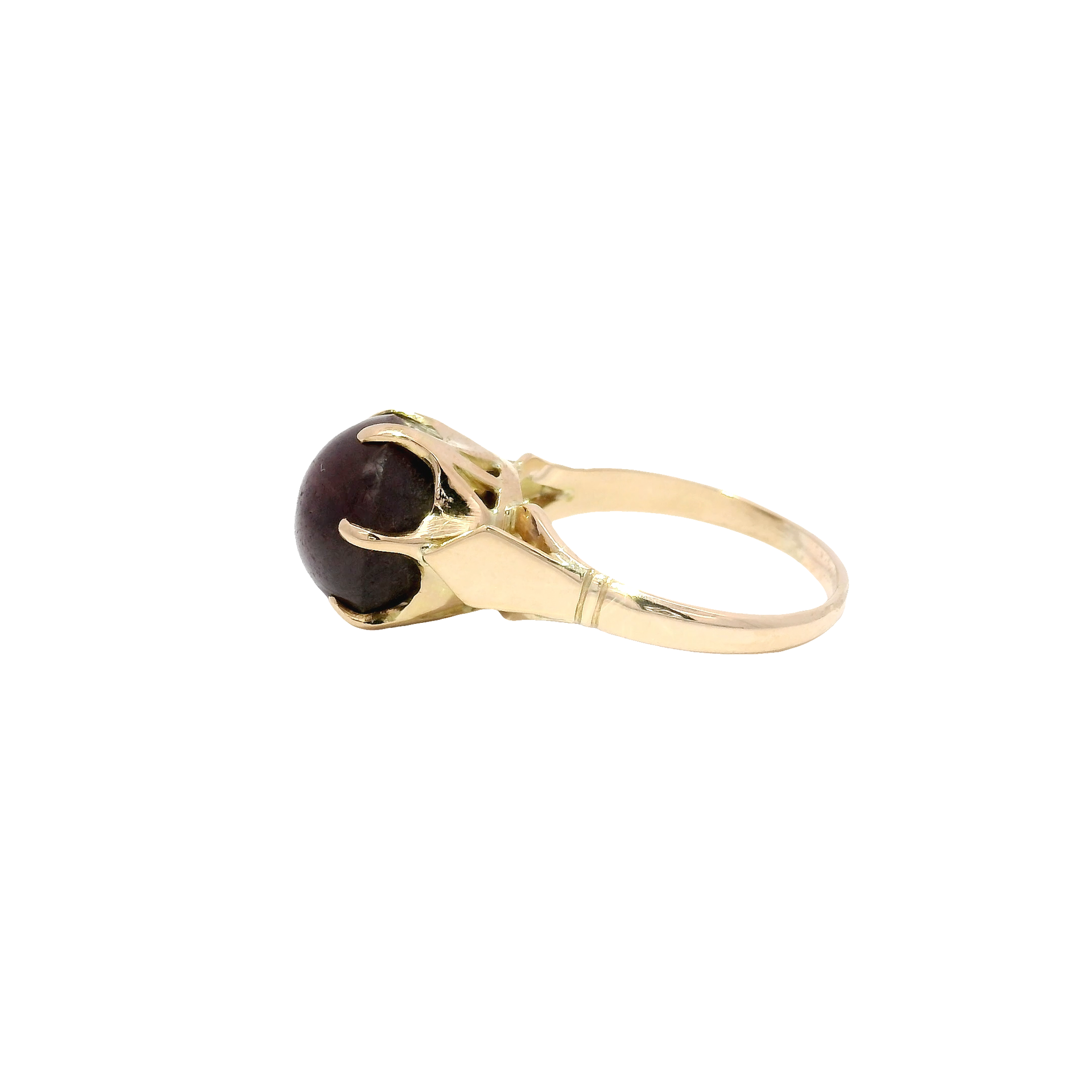 Natural Star Ruby Cabochon in 14K Yellow Gold