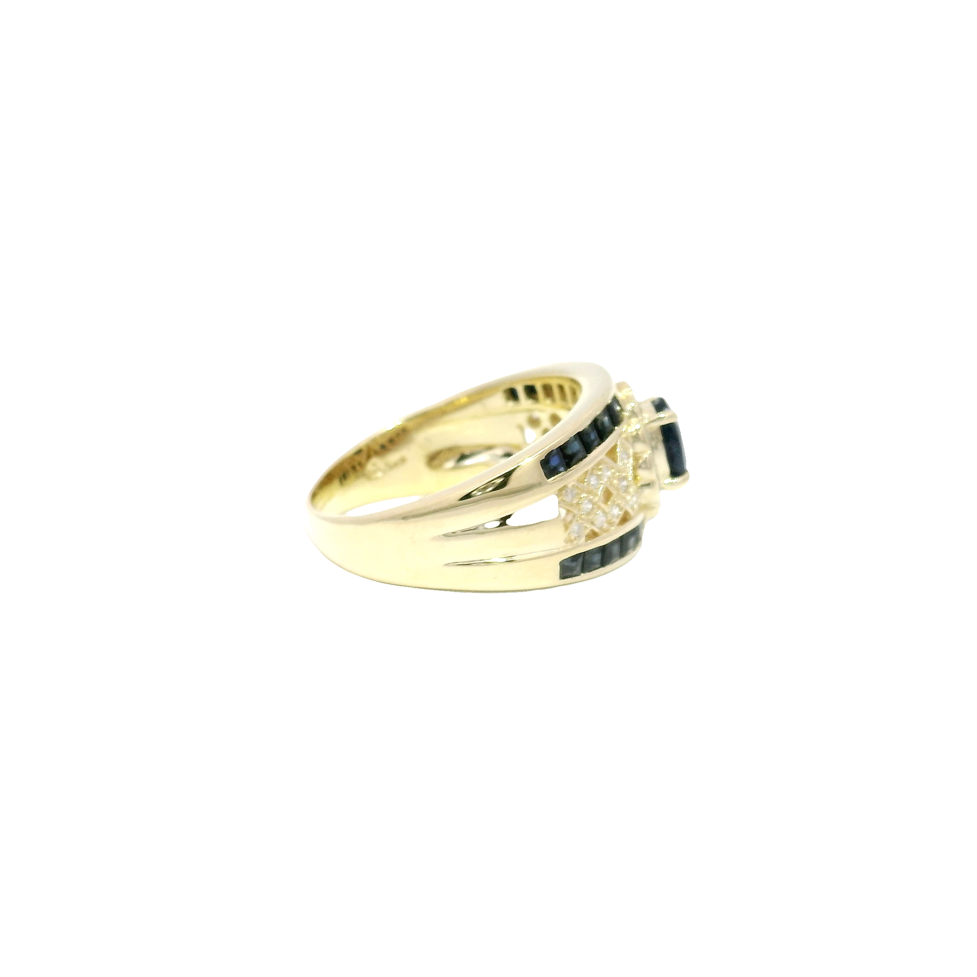 Blue Sapphire Estate Ring in 14K Yellow Gold