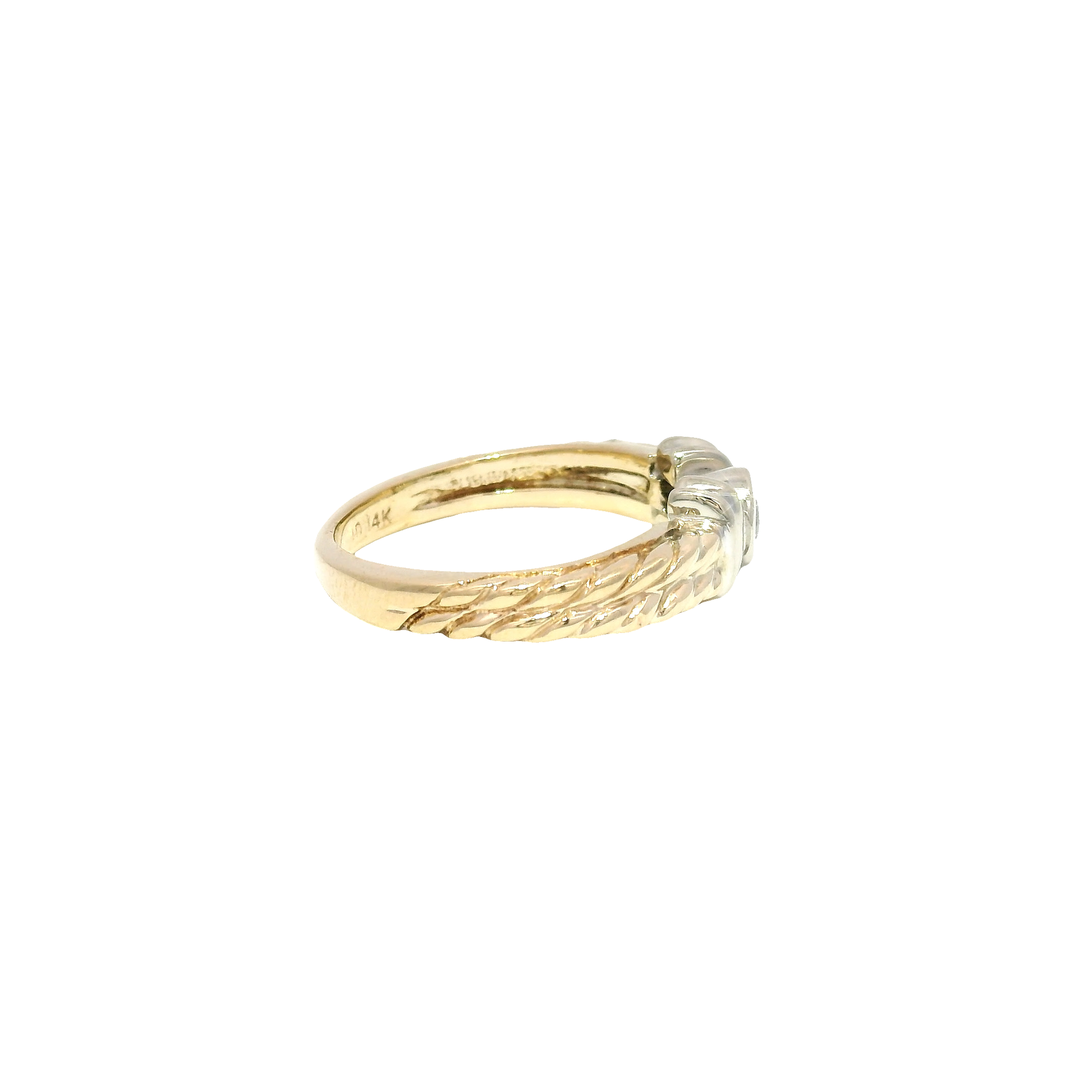 Natural Round Diamond Bezel Set in 14K Two Tone Yellow & White Gold Mounting