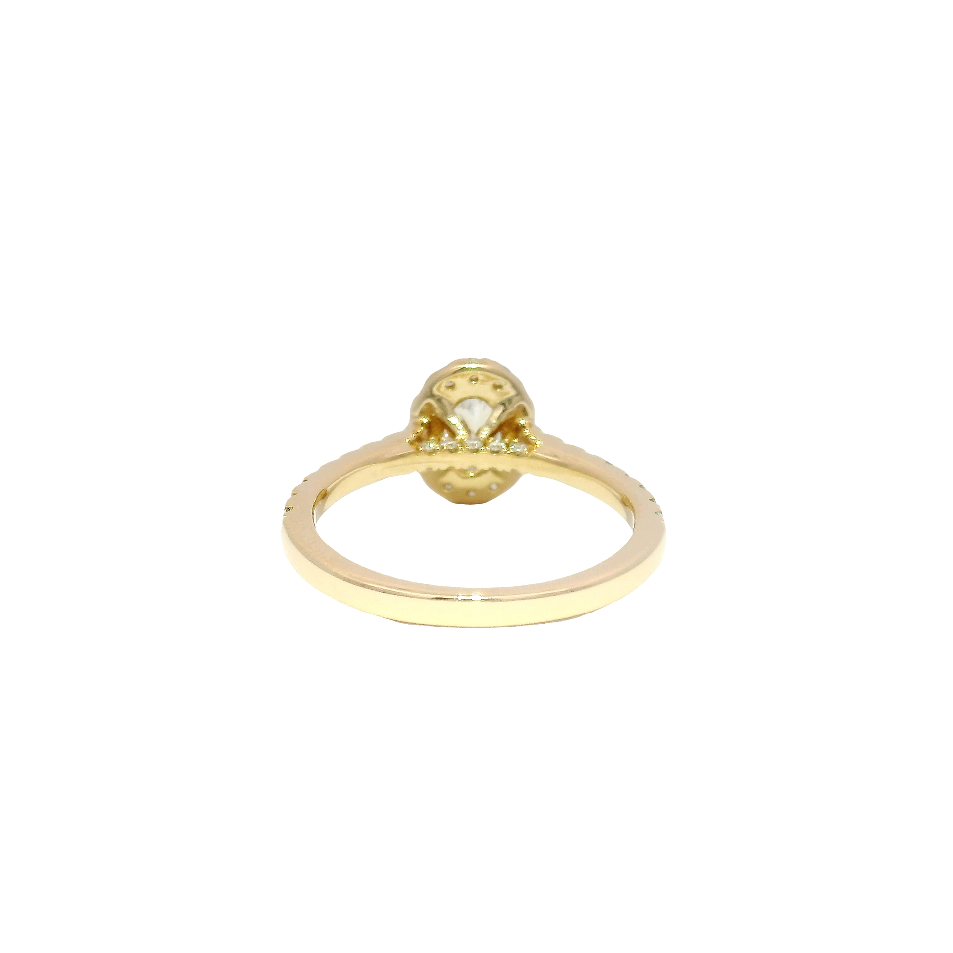Lab Grown Oval Diamond Set in 14K Yellow Gold Halo Mounting Sz 7