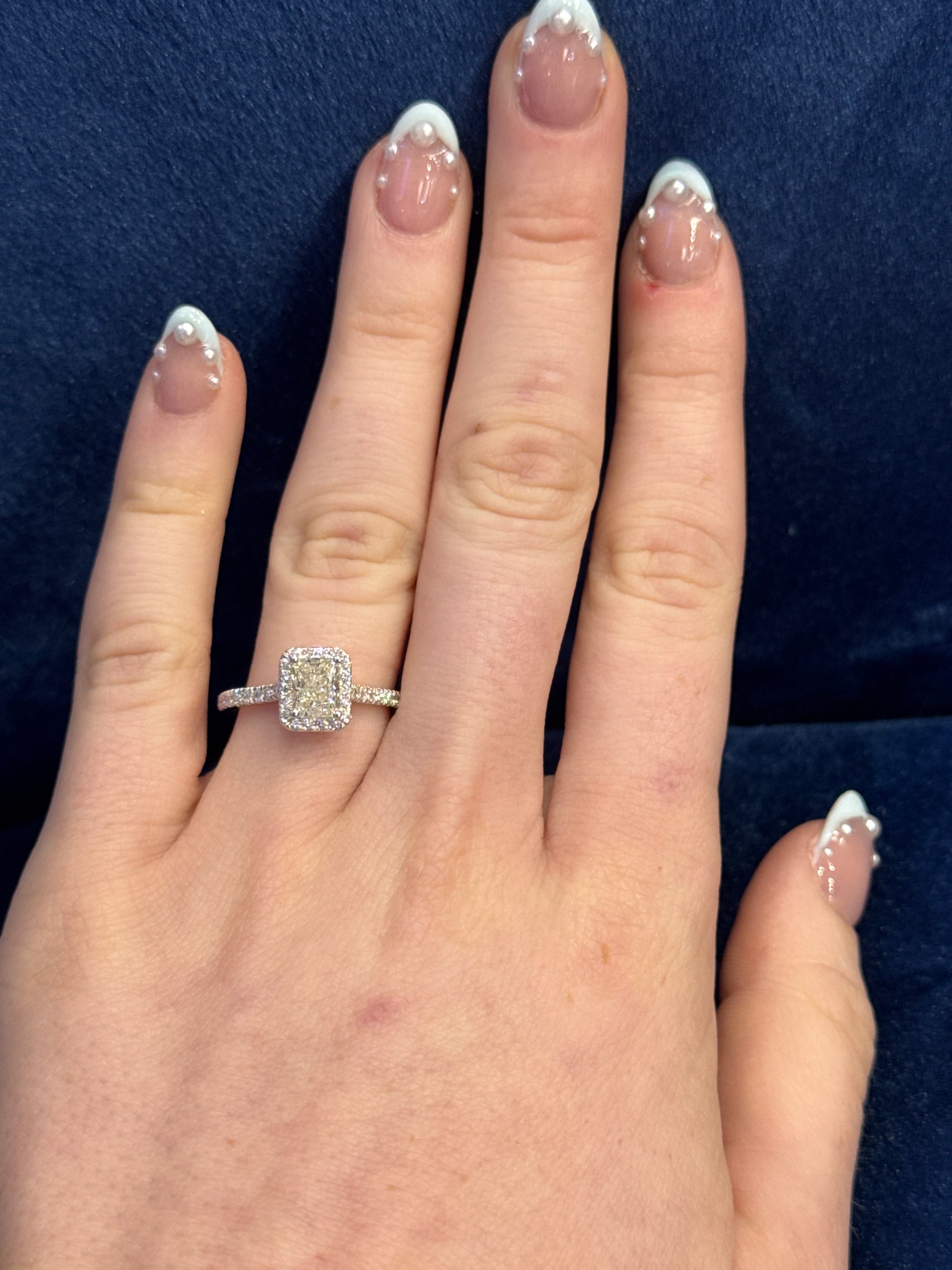 1.01ct. H SI1 Natural Elongated Radiant Set in 14K White Gold Diamond Halo Mounting (1.4cttw.)