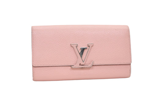 Louis Vuitton Capucines Wallet Taurillon Magnolia