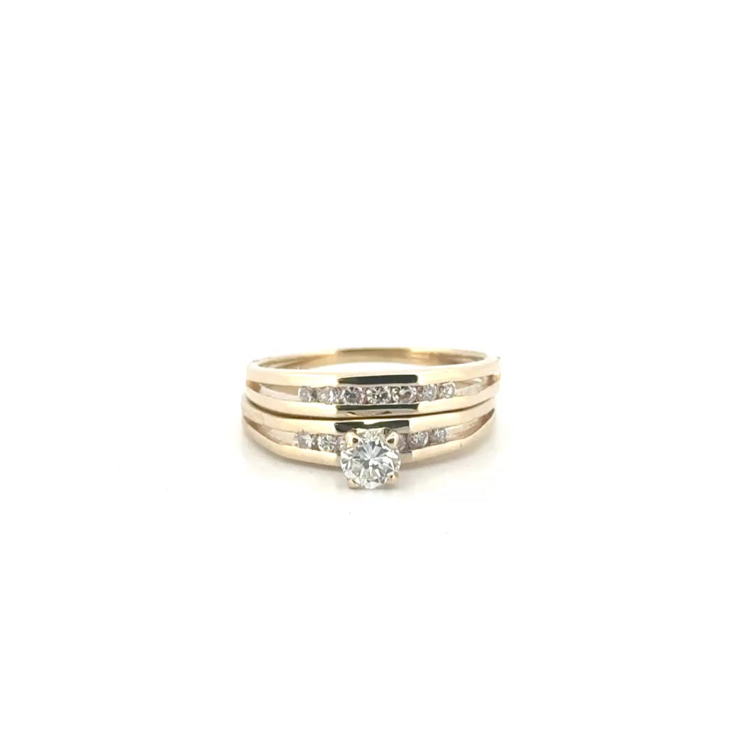 Natural Diamond Ring Set in 14K Yellow Gold with Matching Band Sz 5