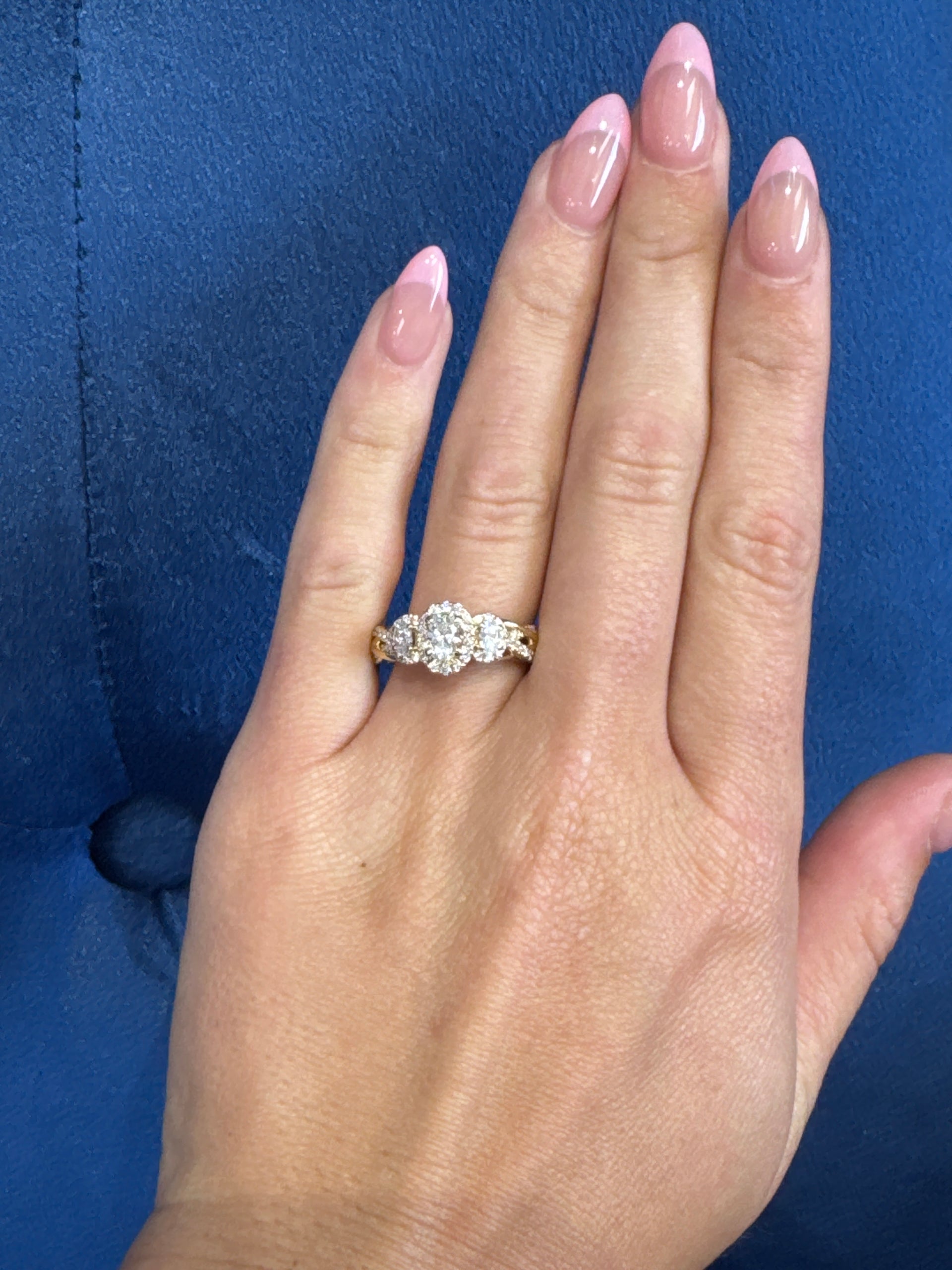 Vera Wang Love Natural Three Stone Oval Engagement Ring in 14K Yellow Gold