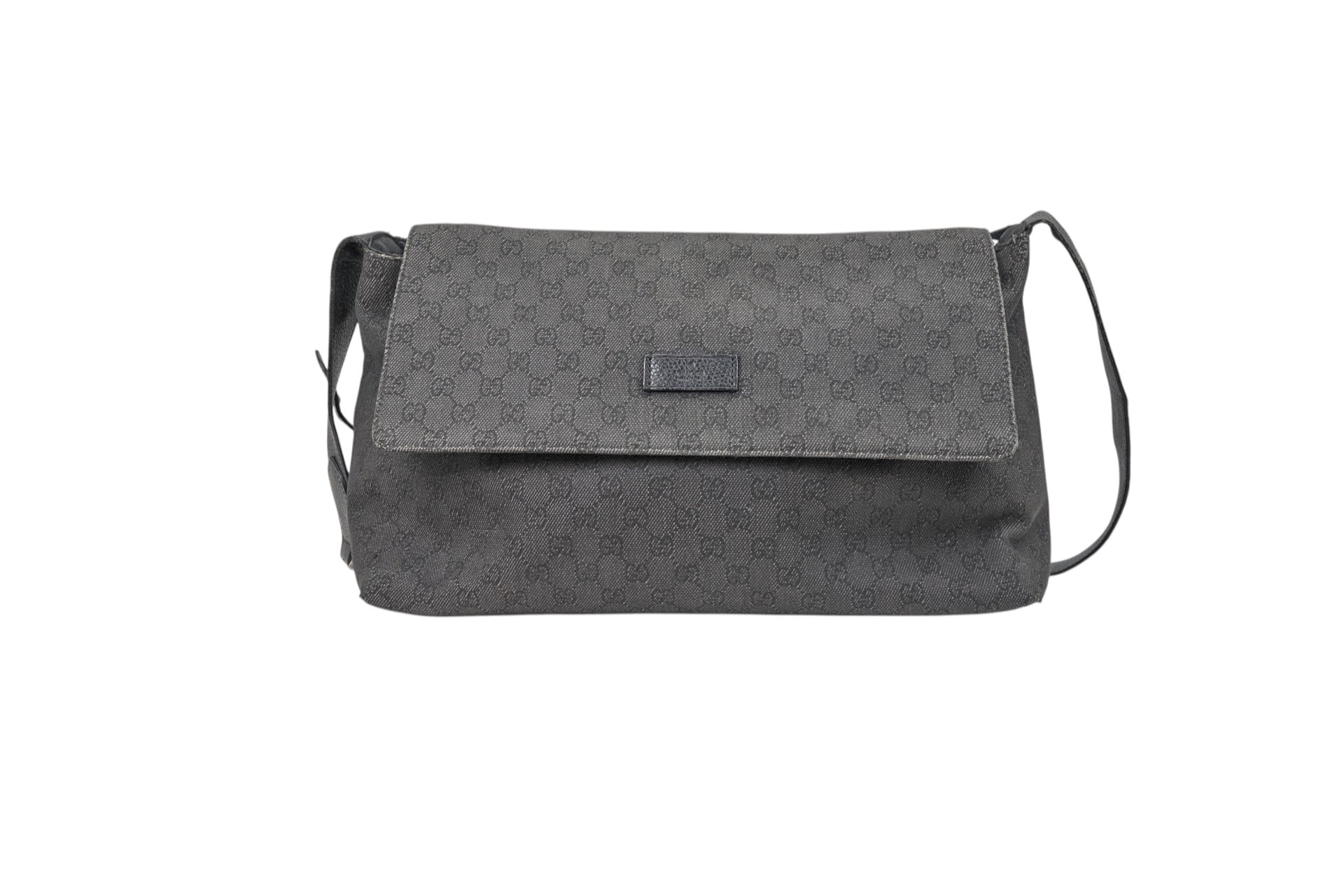 Gucci GG Supreme Canvas Messenger Bag