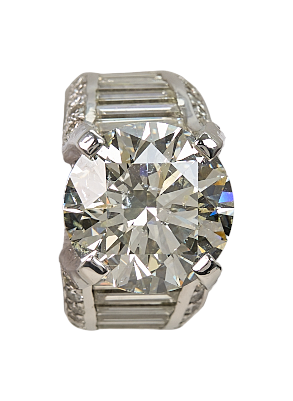 10.05ct K SI2 Natural Round Diamond in 6cttw. Natural Diamond & Platinum Mounting