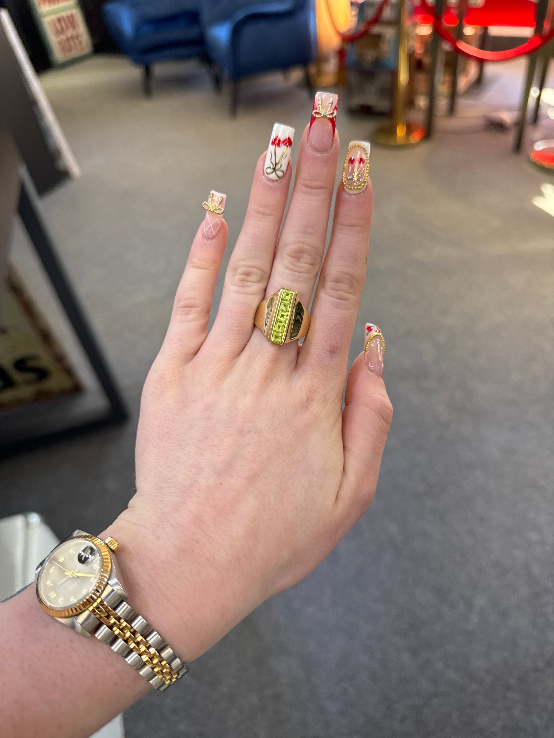 Men's Peridot Estate Ring Set in 14K Yellow Gold