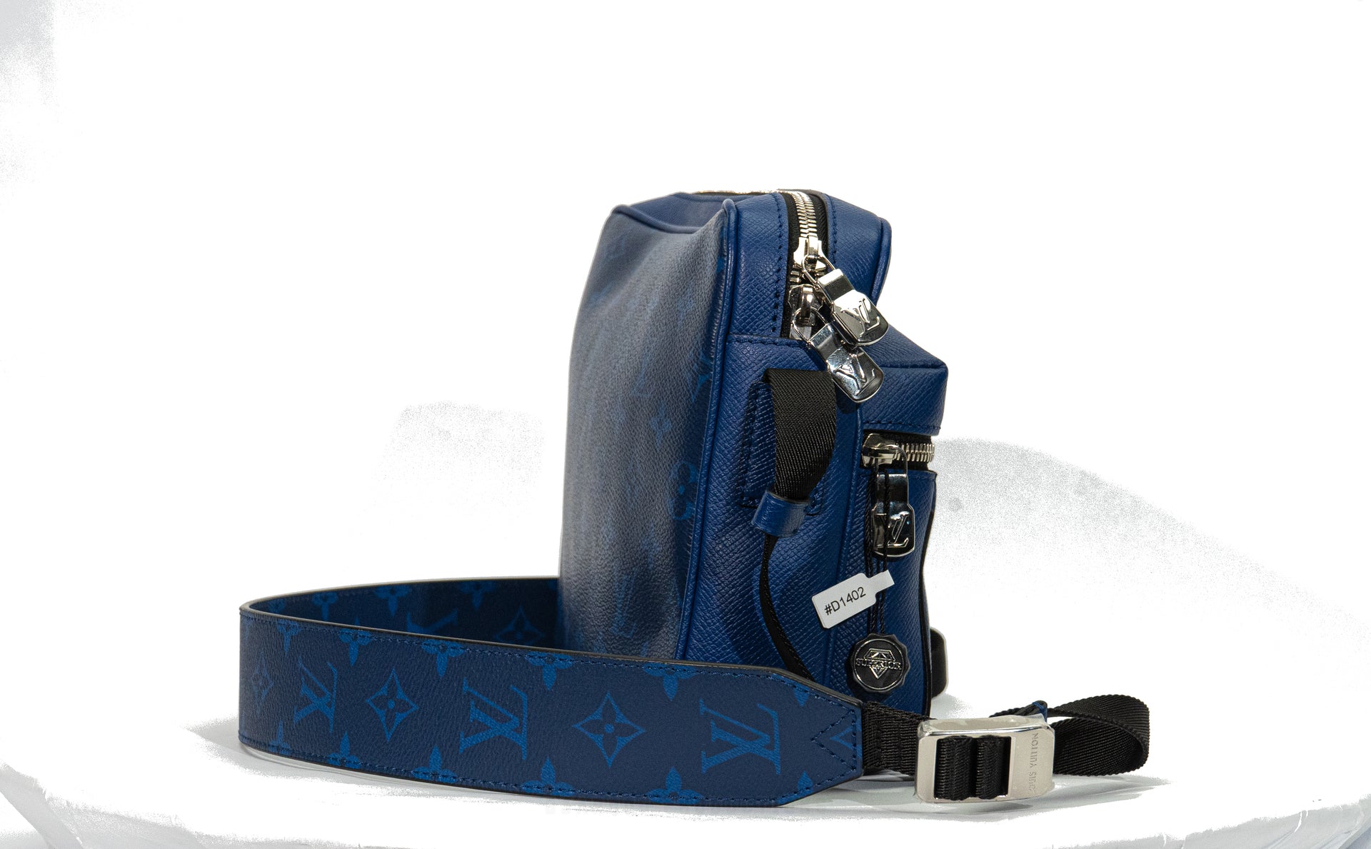 Louis Vuitton Outdoor Messenger Monogram/Taigarama Cobalt