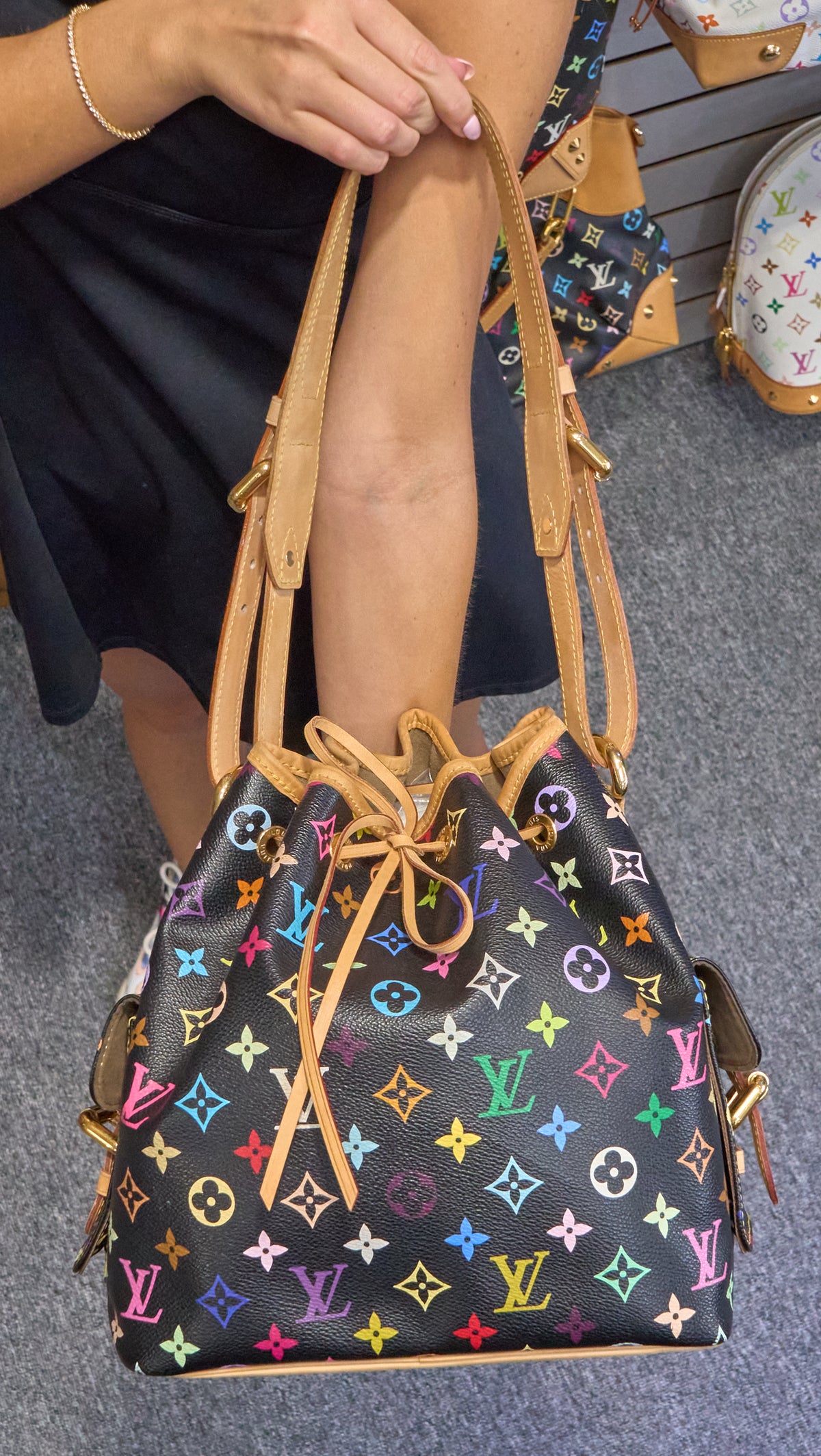 Louis Vuitton Petit Noe Monogram Multicolore Noir