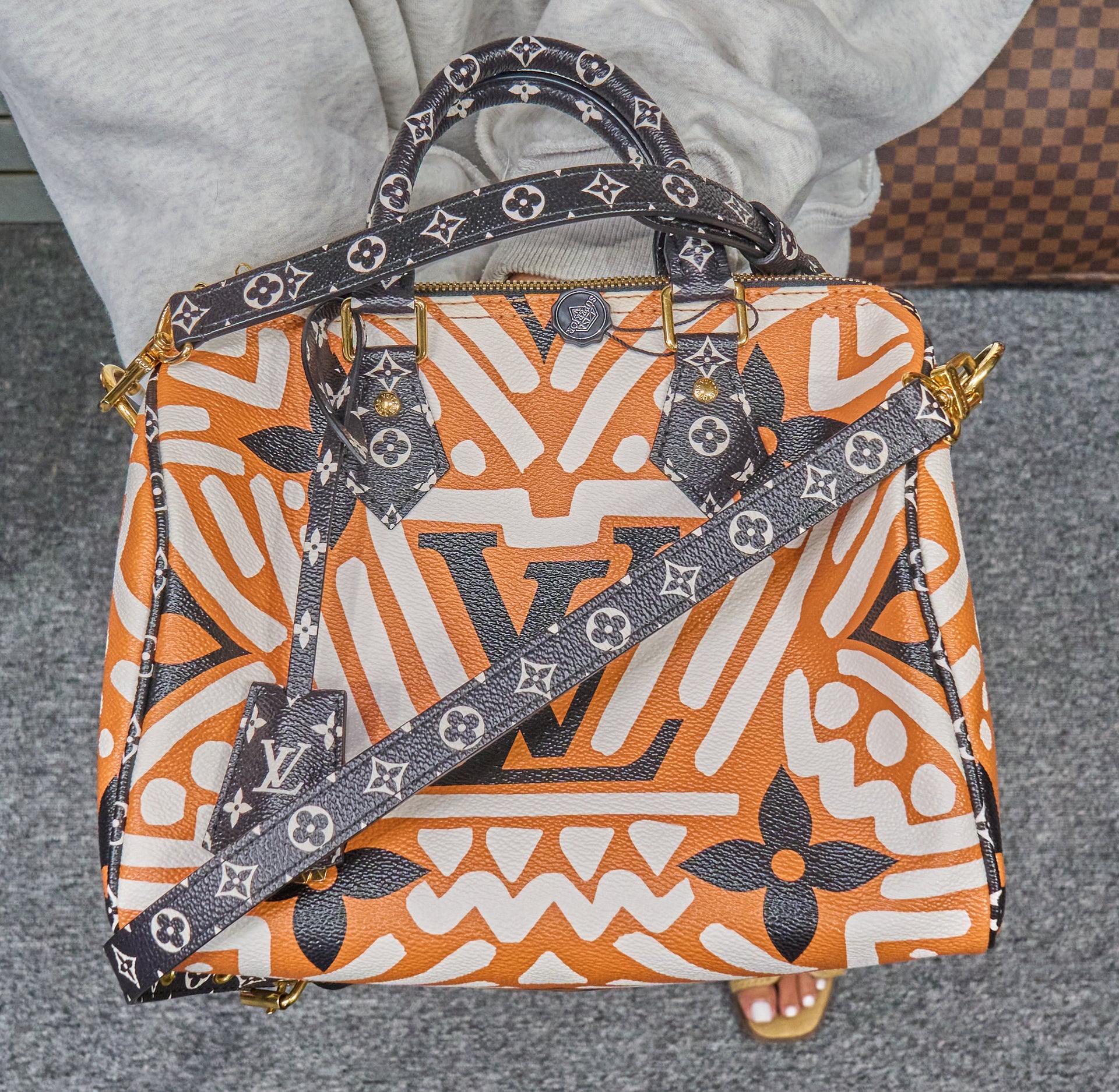 Louis Vuitton Speedy Bandouliere 25 Monogram Giant Crafty Cream Caramel