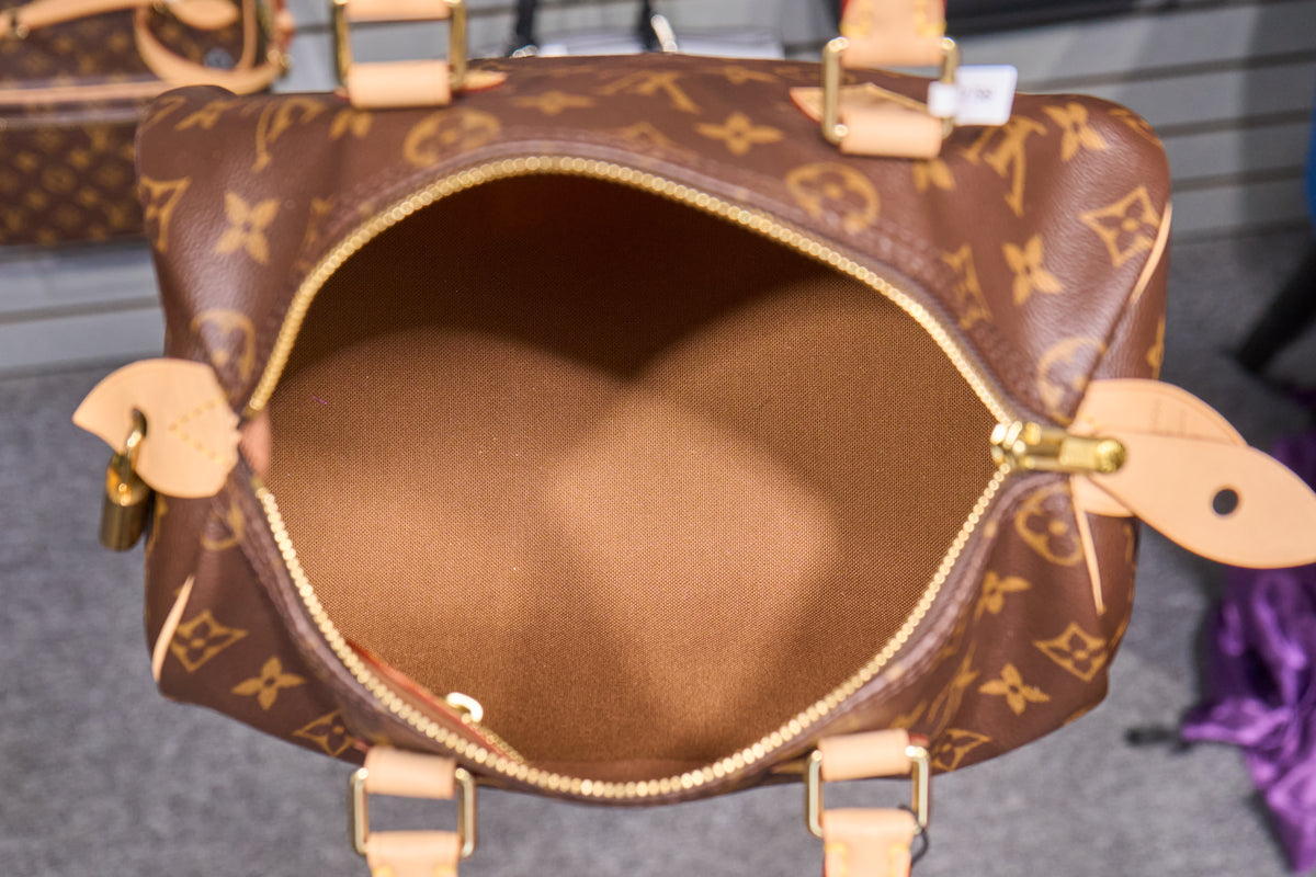 Louis Vuitton Speedy 25 Monogram