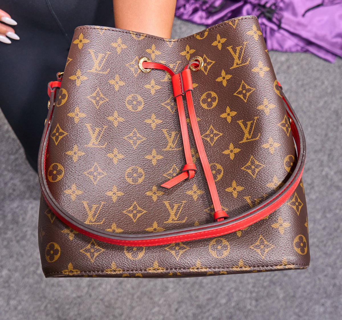 Louis Vuitton Neonoe MM Monogram Coquelicot
