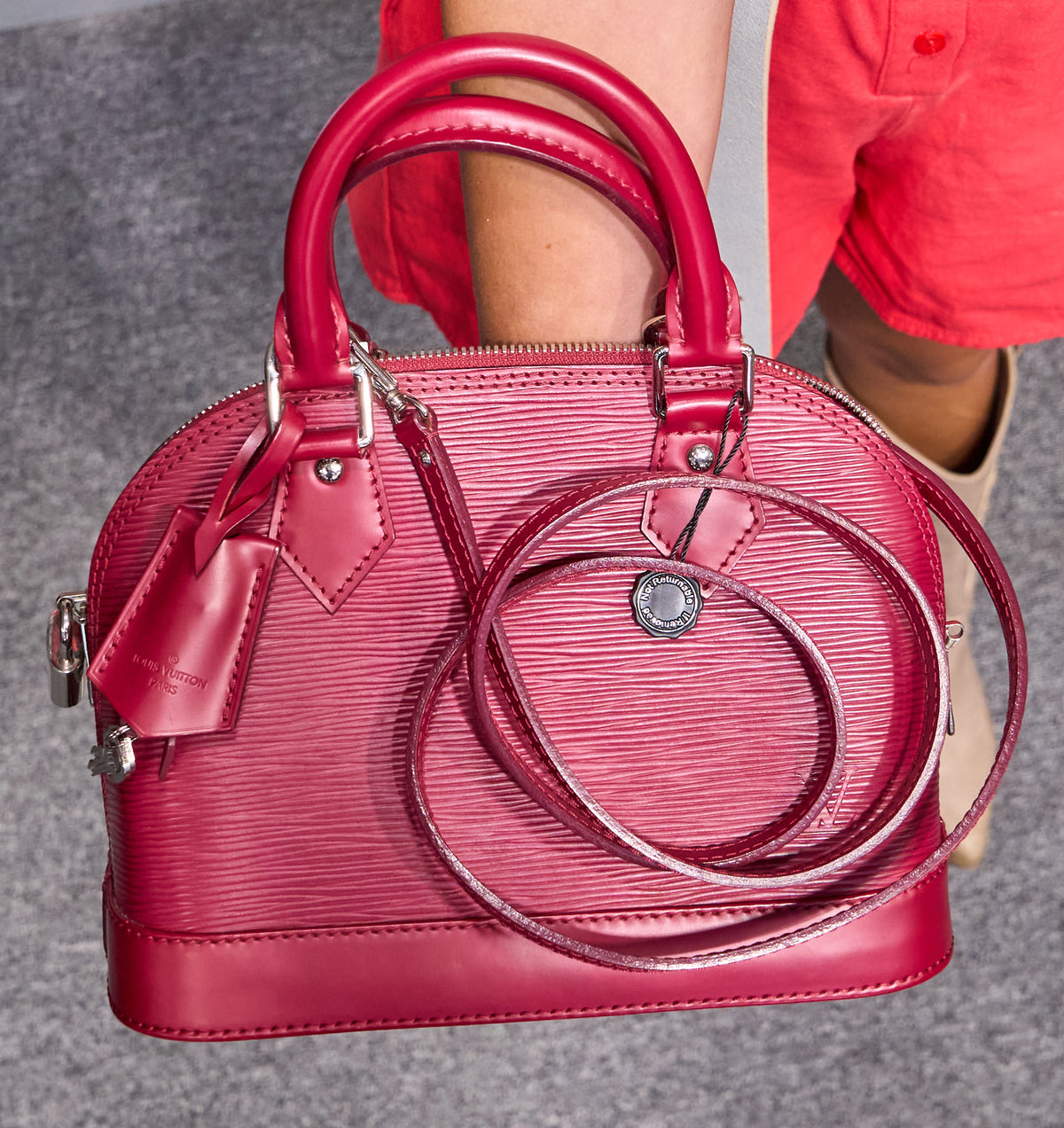 Louis Vuitton Alma BB Epi Fucshia