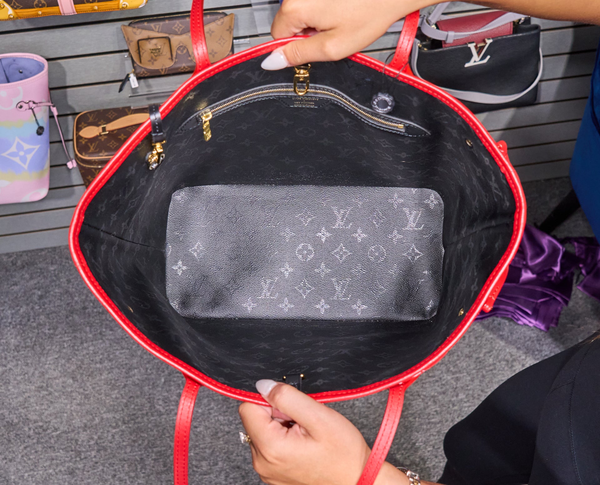Louis Vuitton Neverfull MM Monogram Urs Fischer Noir Red