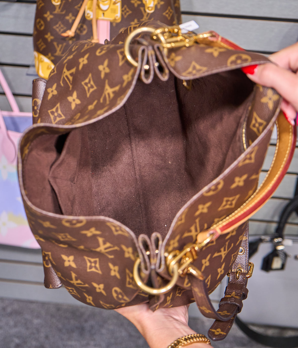 Louis Vuitton Metis Hobo Monogram