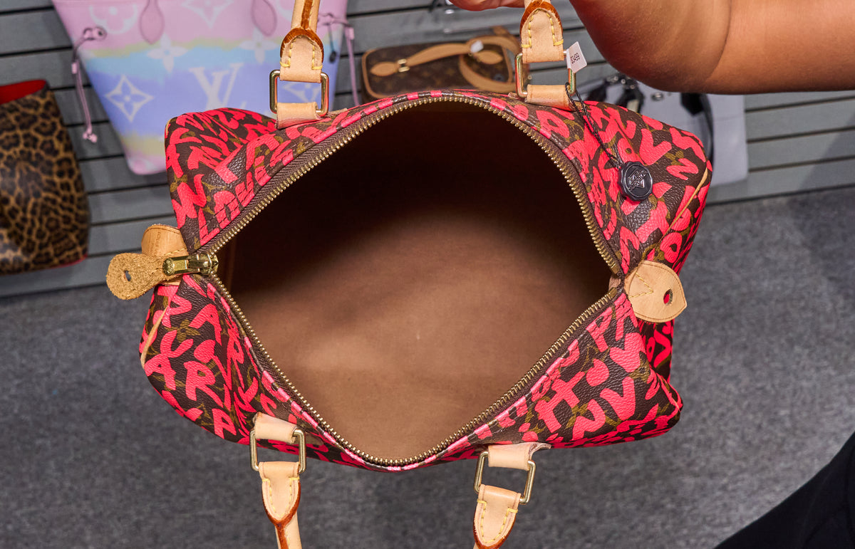Louis Vuitton Speedy 30 Monogram Graffiti Fuchsia