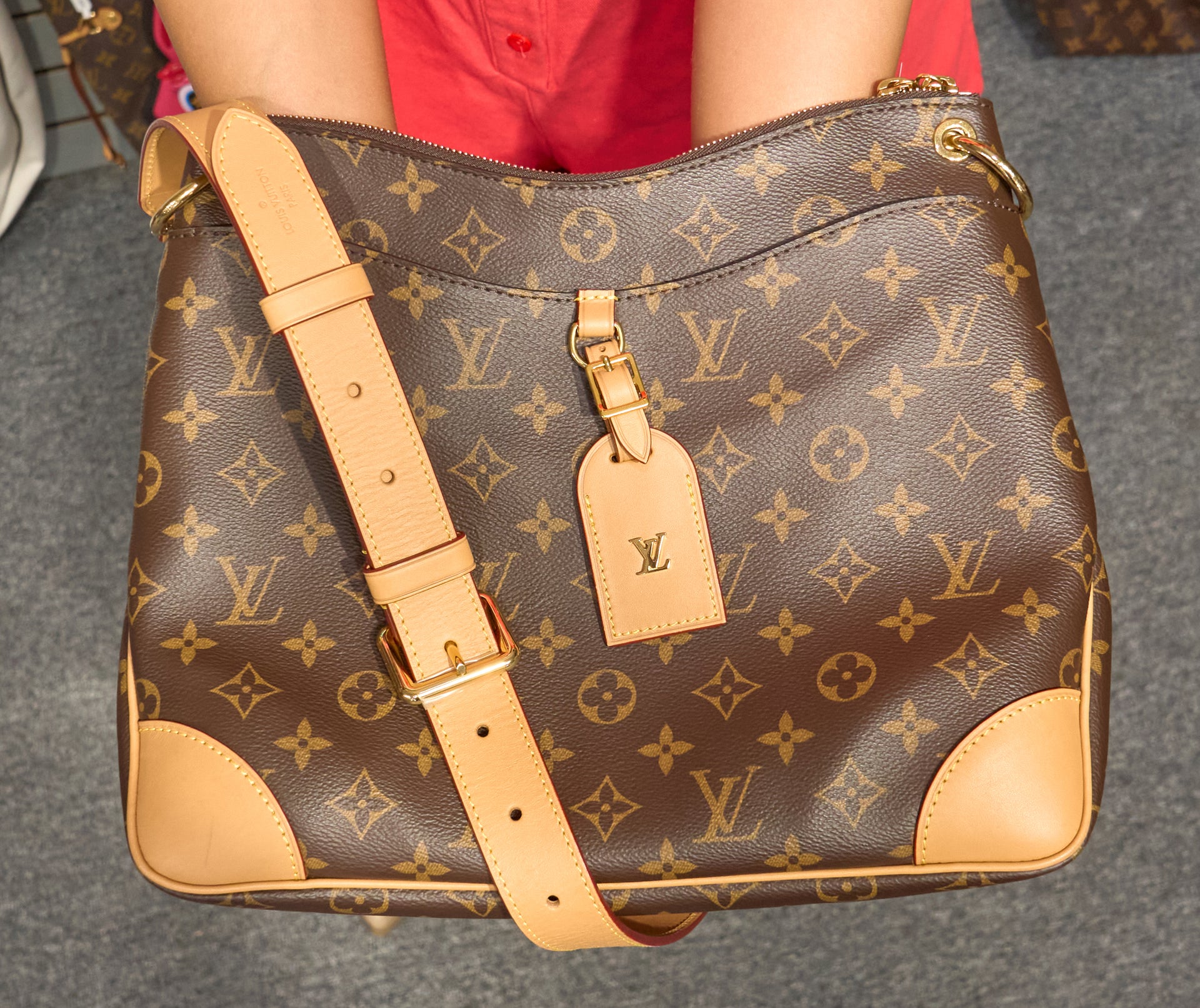 Louis Vuitton Odeon MM Monogram Natural