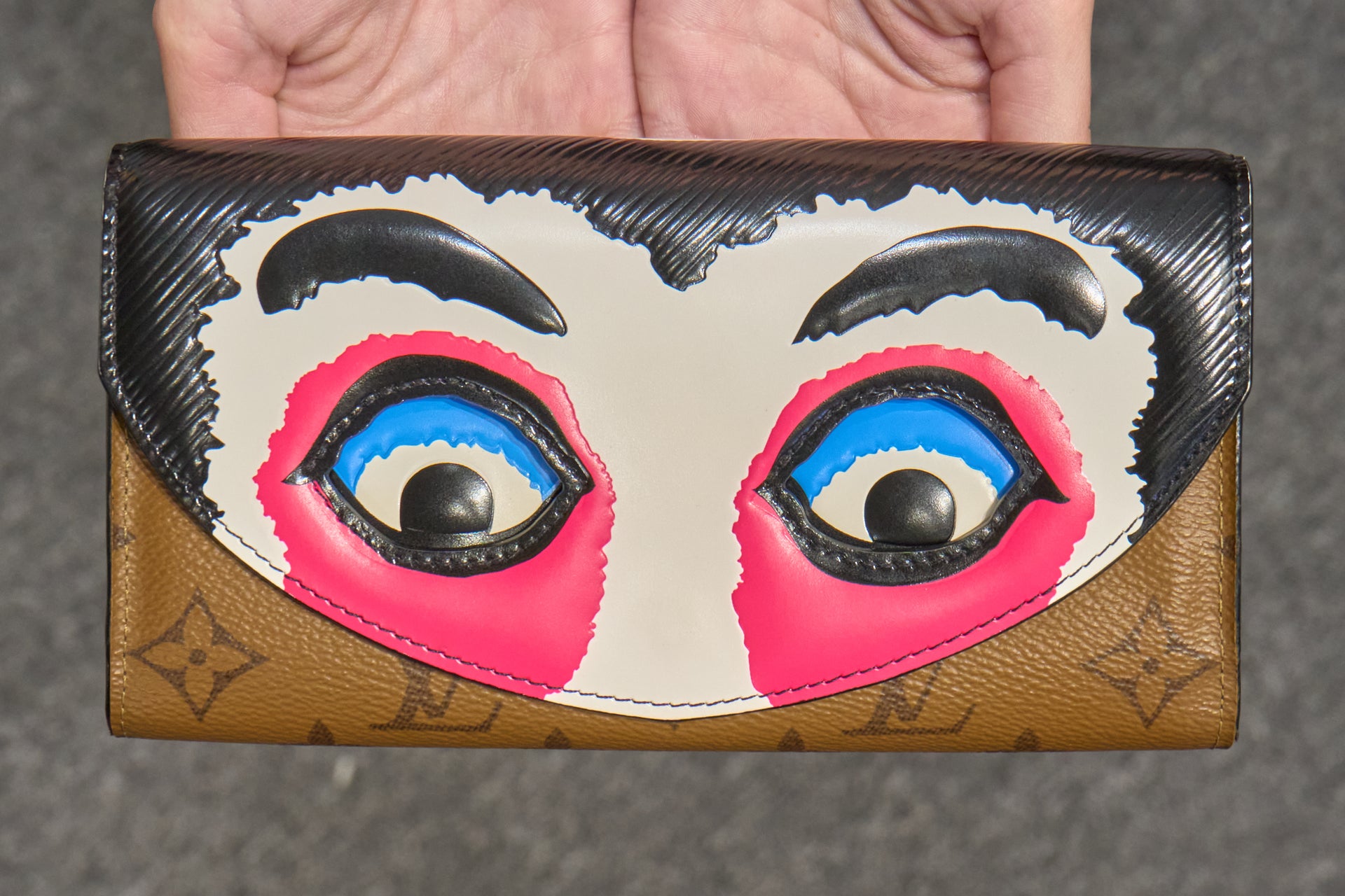 Louis Vuitton Sarah Wallet Monogram Kabuki