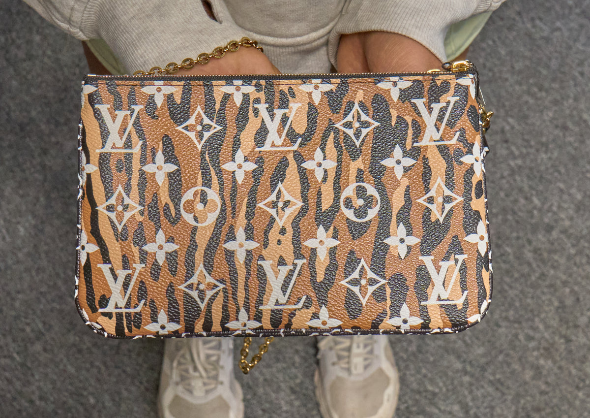 Louis Vuitton Monogram Gian Jungle Pocjette Double Zip