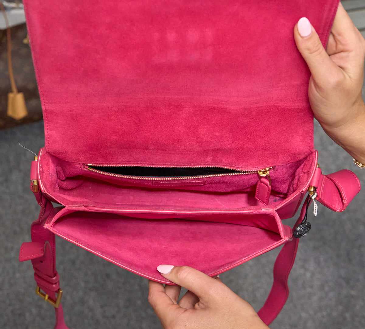 YSL Saint Laurent Chyc Y Ligne Crossbody