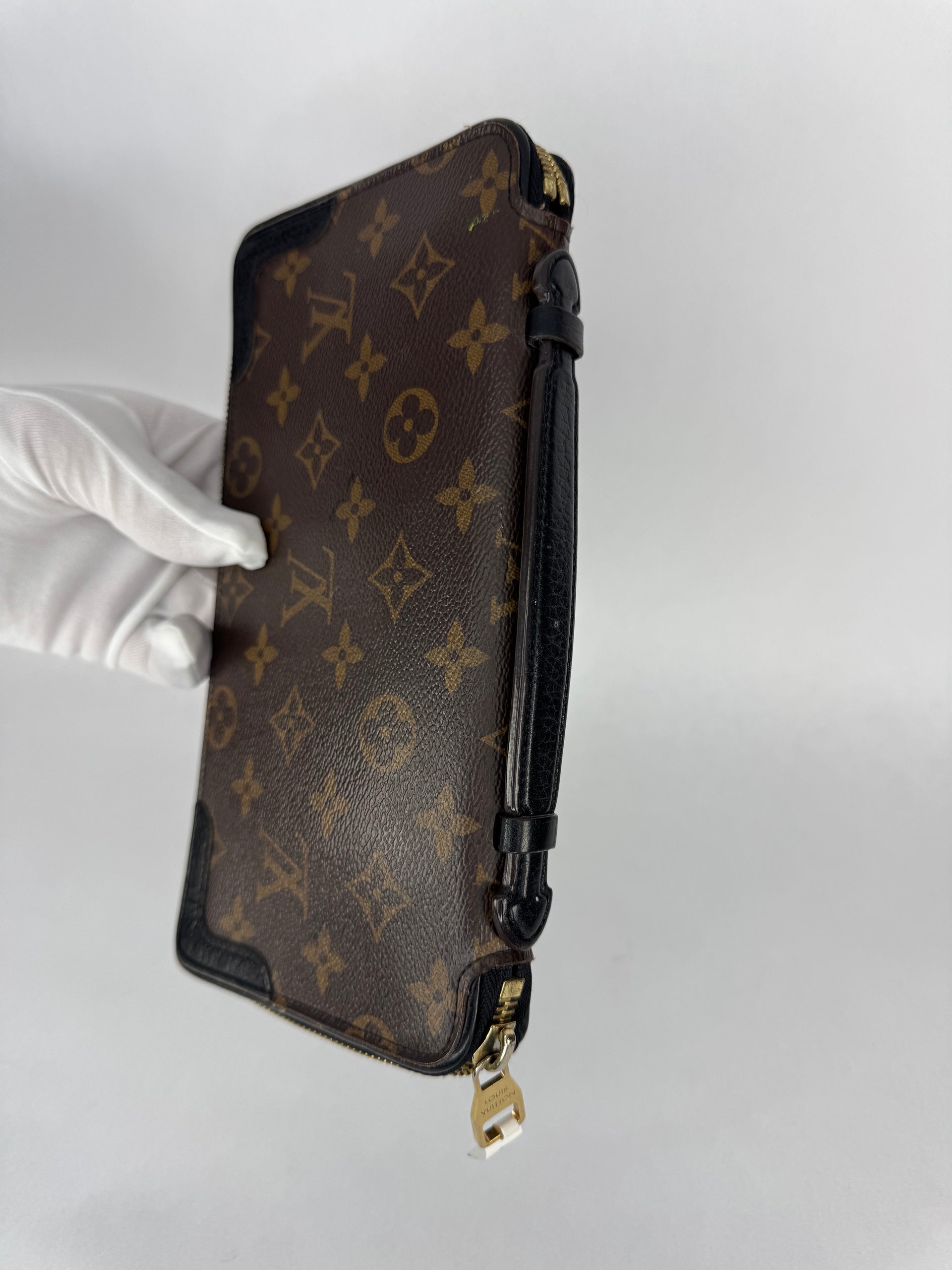 Louis Vuitton Daily Organizer Monogram