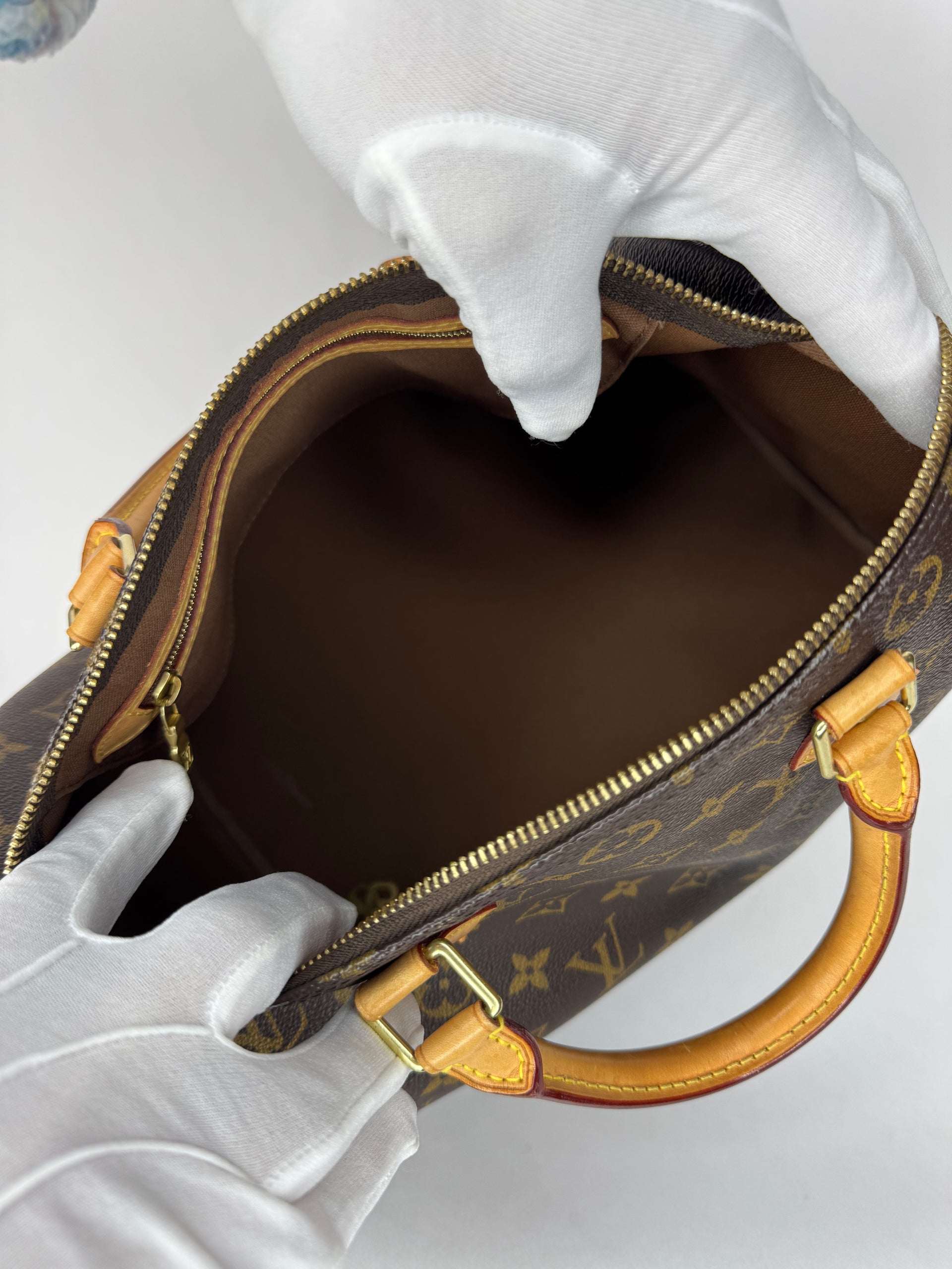 Louis Vuitton Vintage Speedy 30