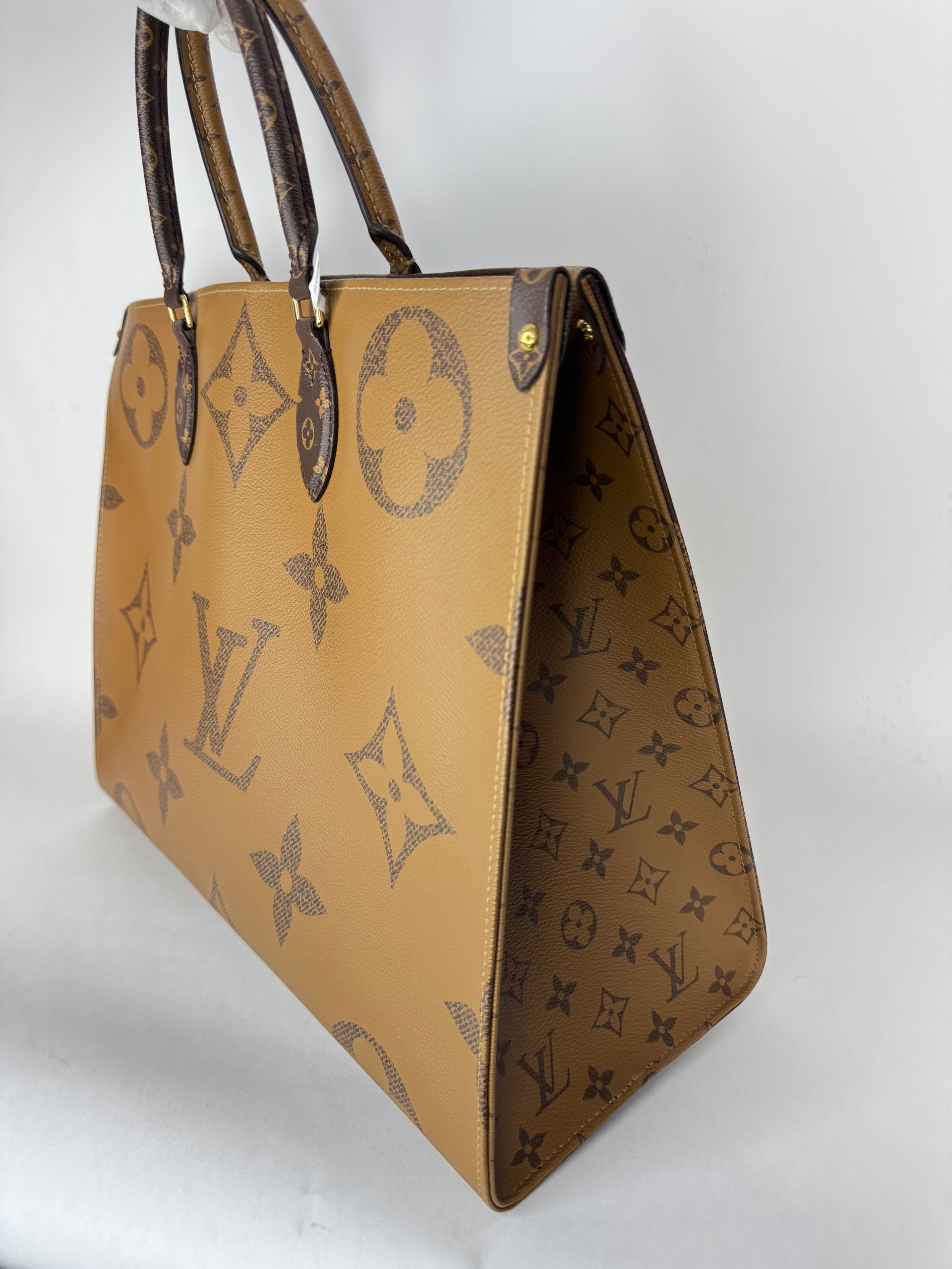 Louis Vuitton On the Go GM Monogram Reverse