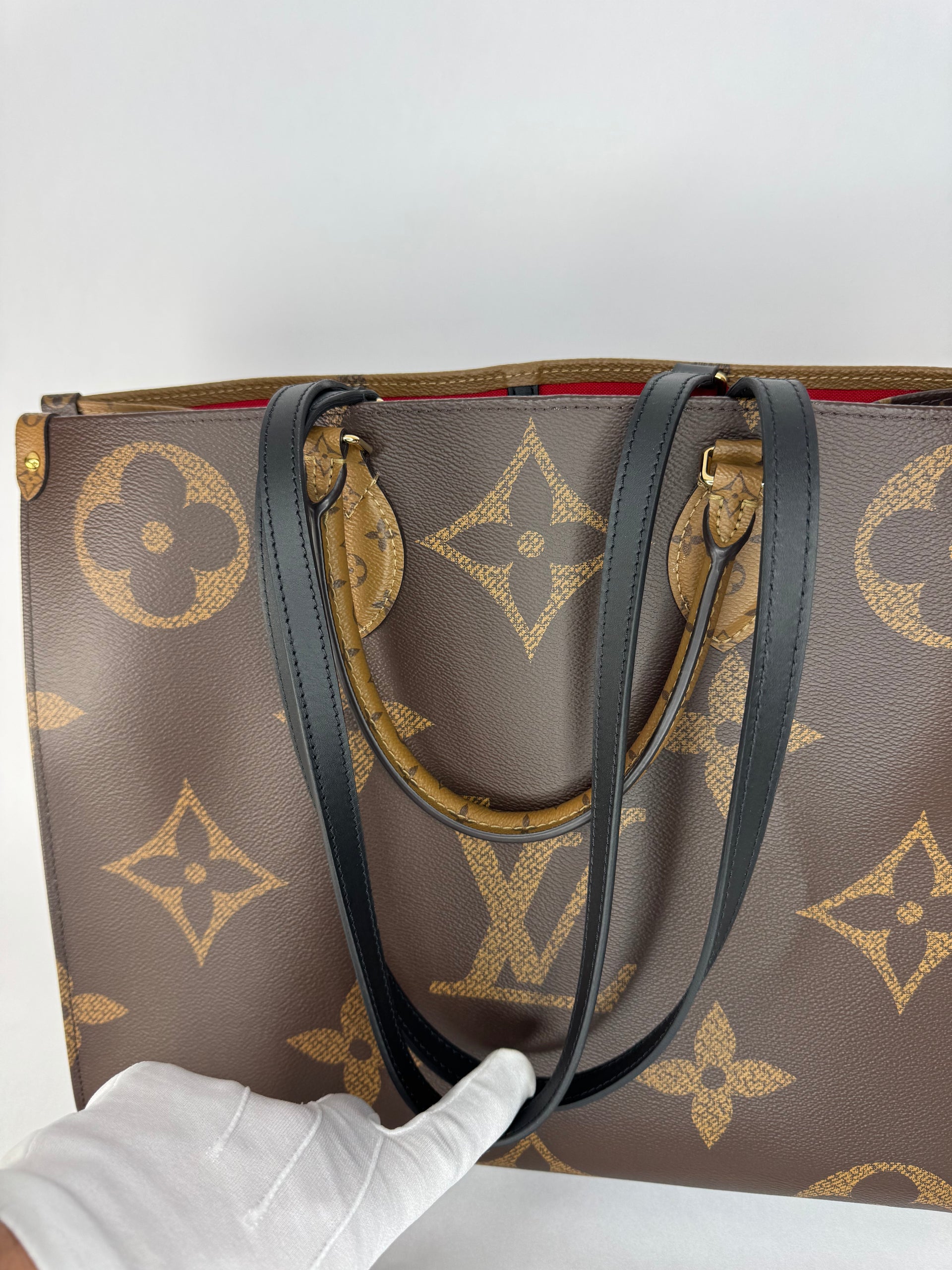 Louis Vuitton On the Go GM Monogram Reverse