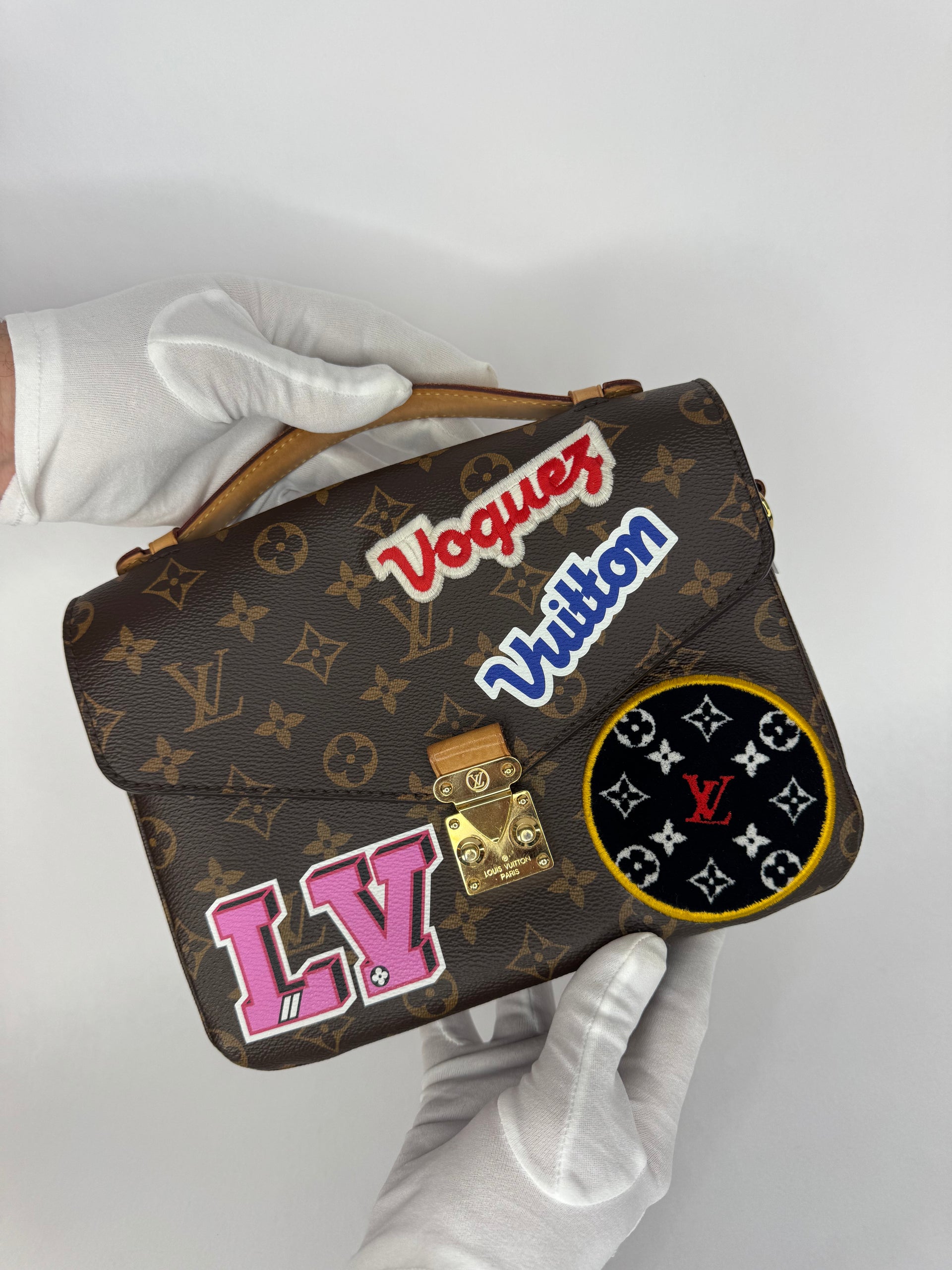 Louis Vuitton Monogram Patches Pochette Metis