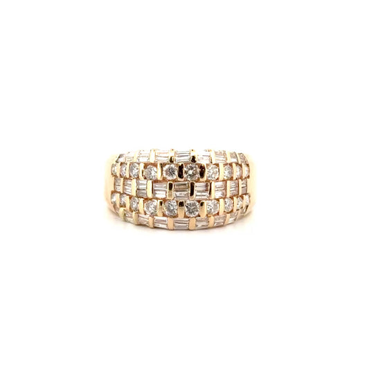 1.39cttw. Vintage Round & Baguette Diamond Fashion Ring Set in 14K Yellow Gold