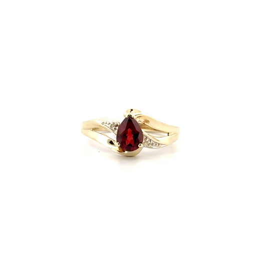 Pear Shape Garnet Set in 10K Yellow Gold Mount