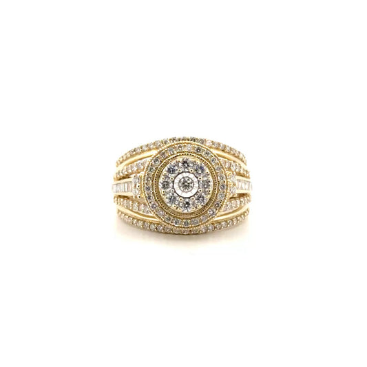 Estate Diamond Ring Set in 10K Yellow Gold