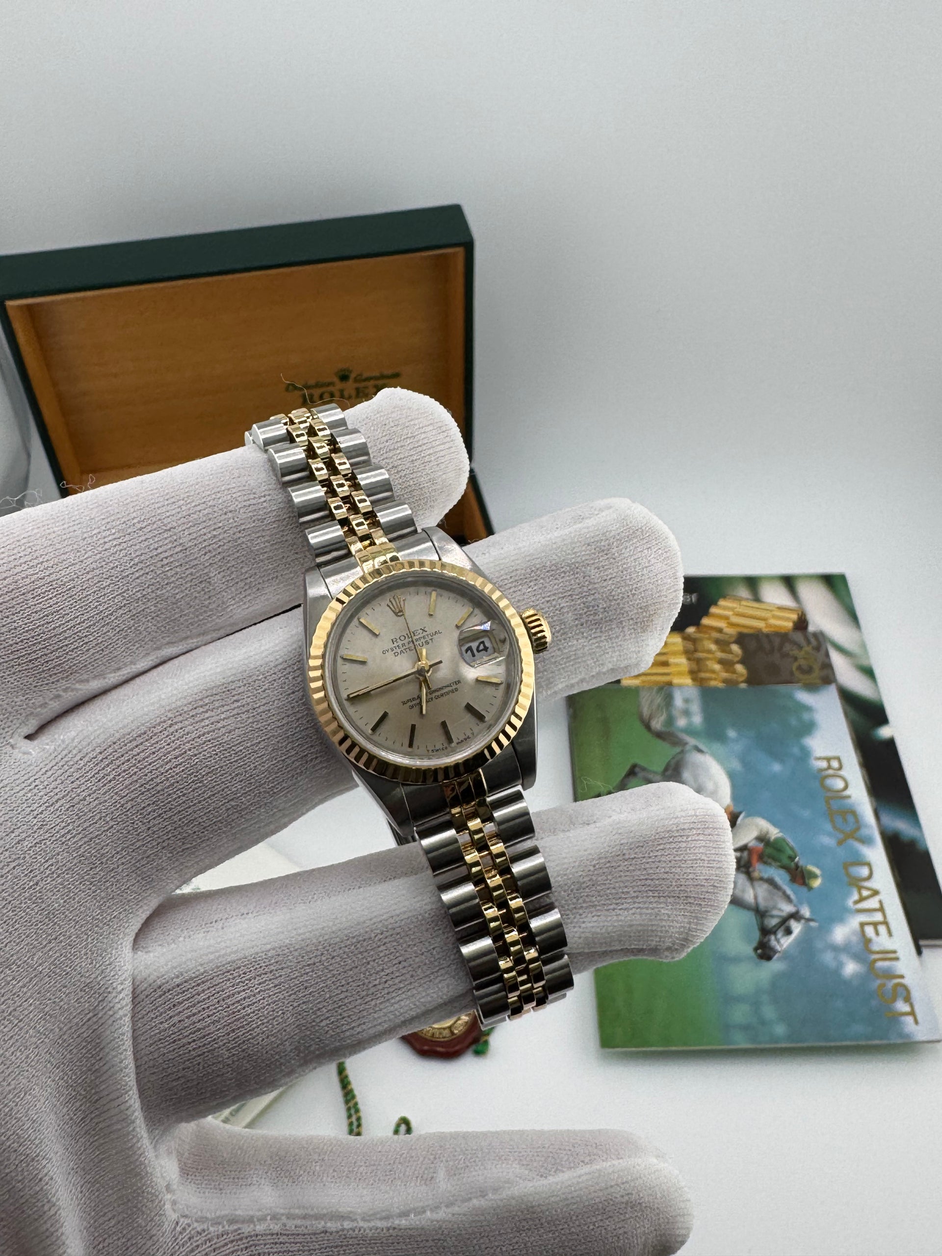 26mm Rolex Datejust 69173 Silver Dial Ladies (1997)