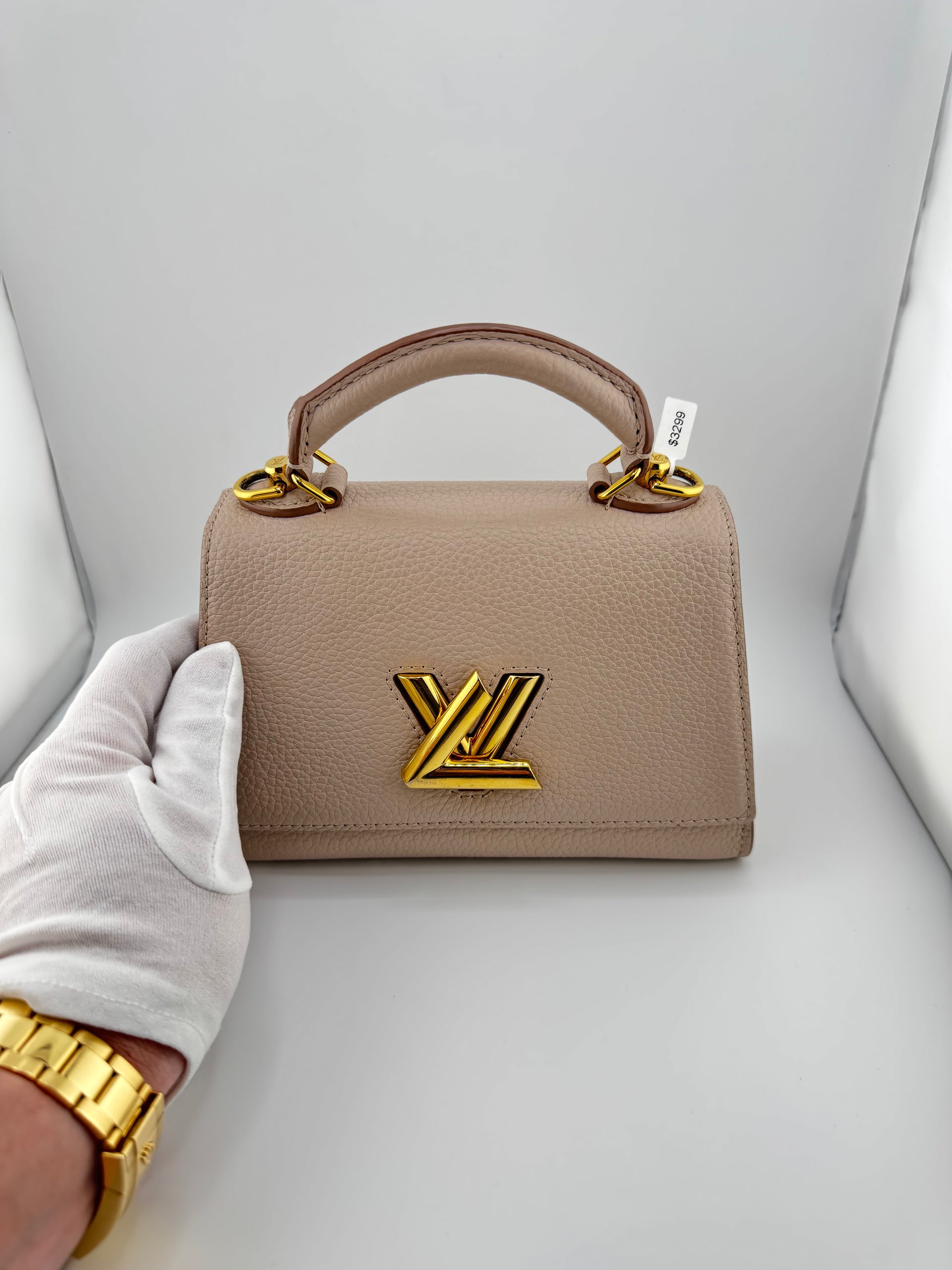 Louis Vuitton Twist One Handle BB