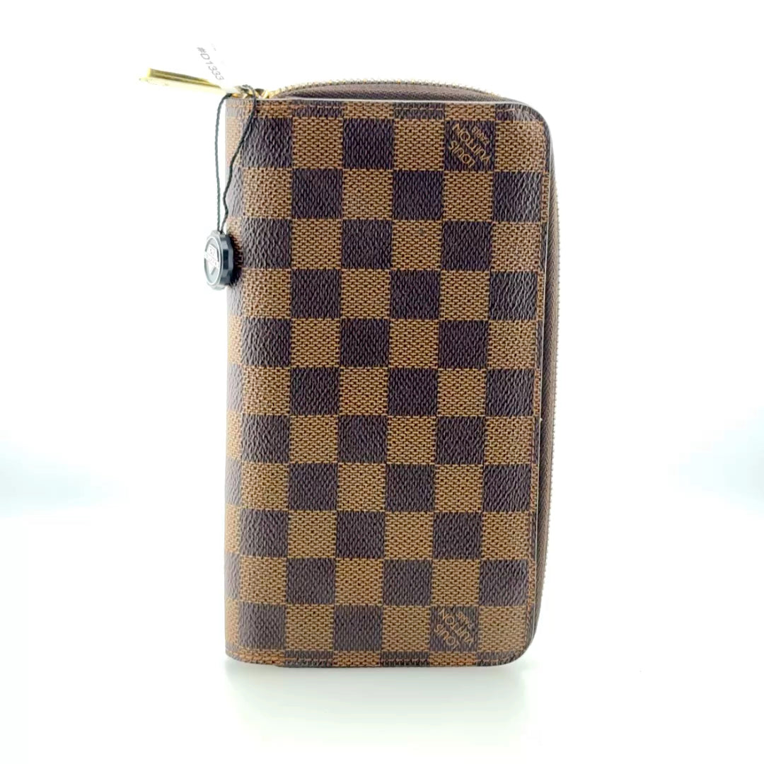 Louis Vuitton Zippy Wallet Damier Ebene