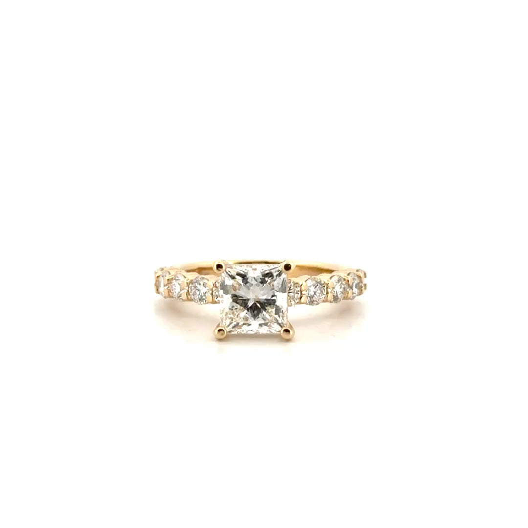 2.02ct. F VS1 Lab Grown Princess Cut Diamond in 14K Yellow Gold Mounting