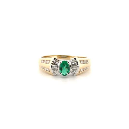 Natural Oval Cut Emerald with Diamond Accent Ring Set in 14K Yellow Gold
