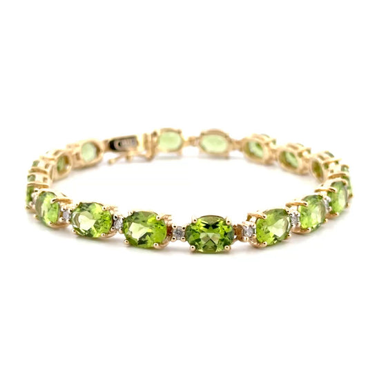 20.91cttw. Peridot Link Bracelet in 14K Yellow Gold