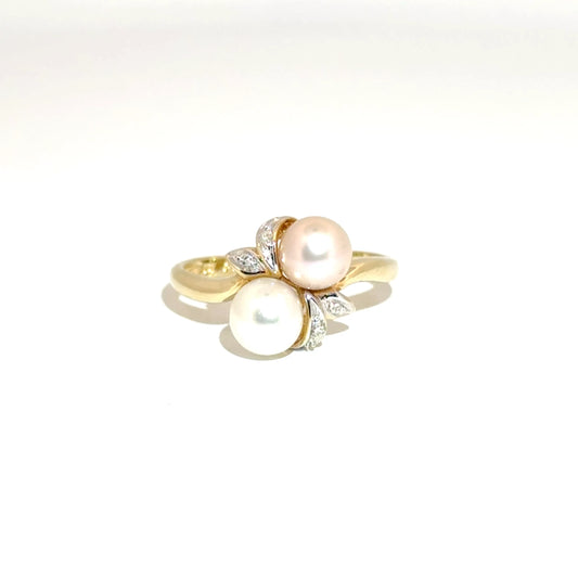 Pearl Fashion Ring in 10K Yellow Gold with Natural Diamond Accents
