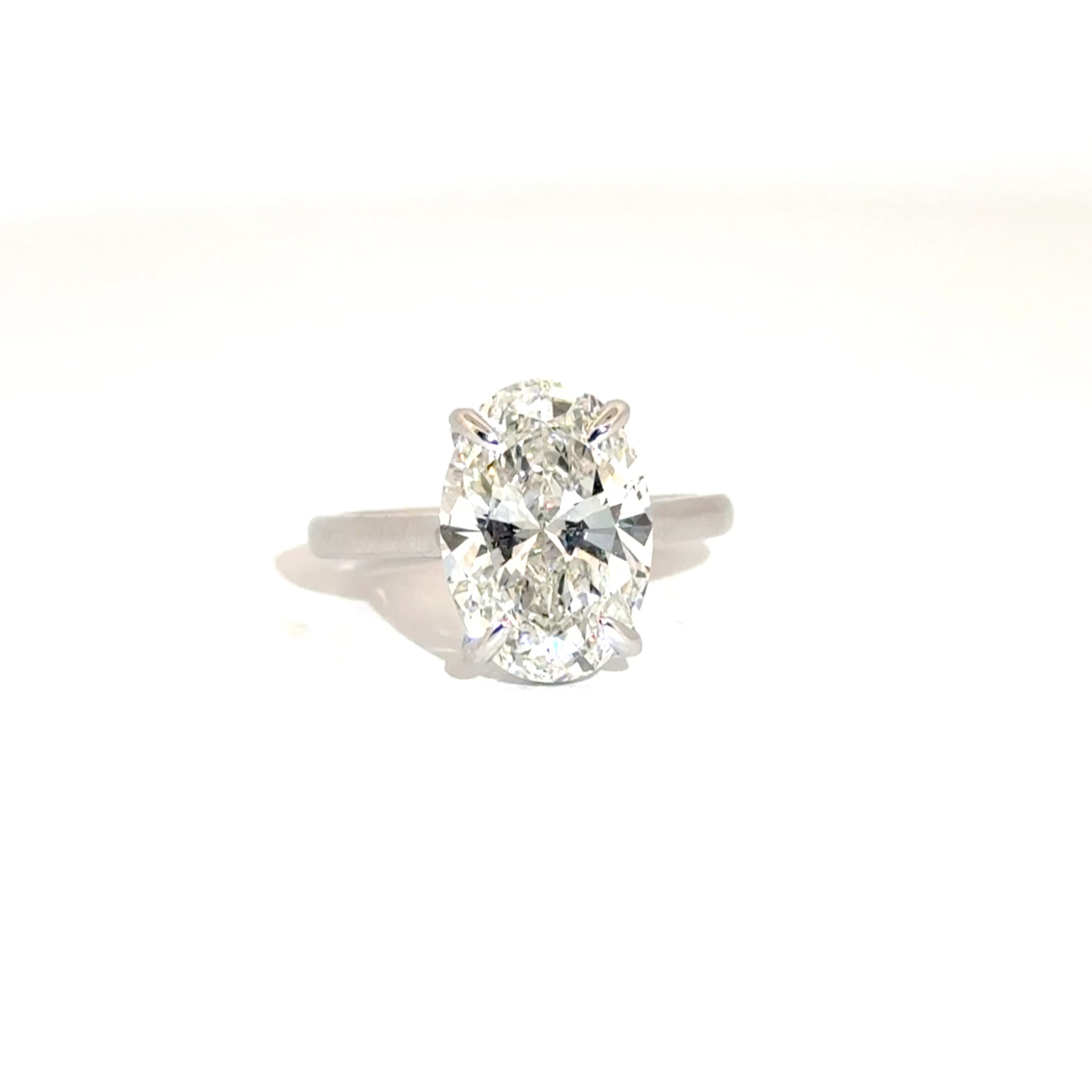 5.07ct. E VS1 Lab Grown Oval in 14K White Gold Cathedral