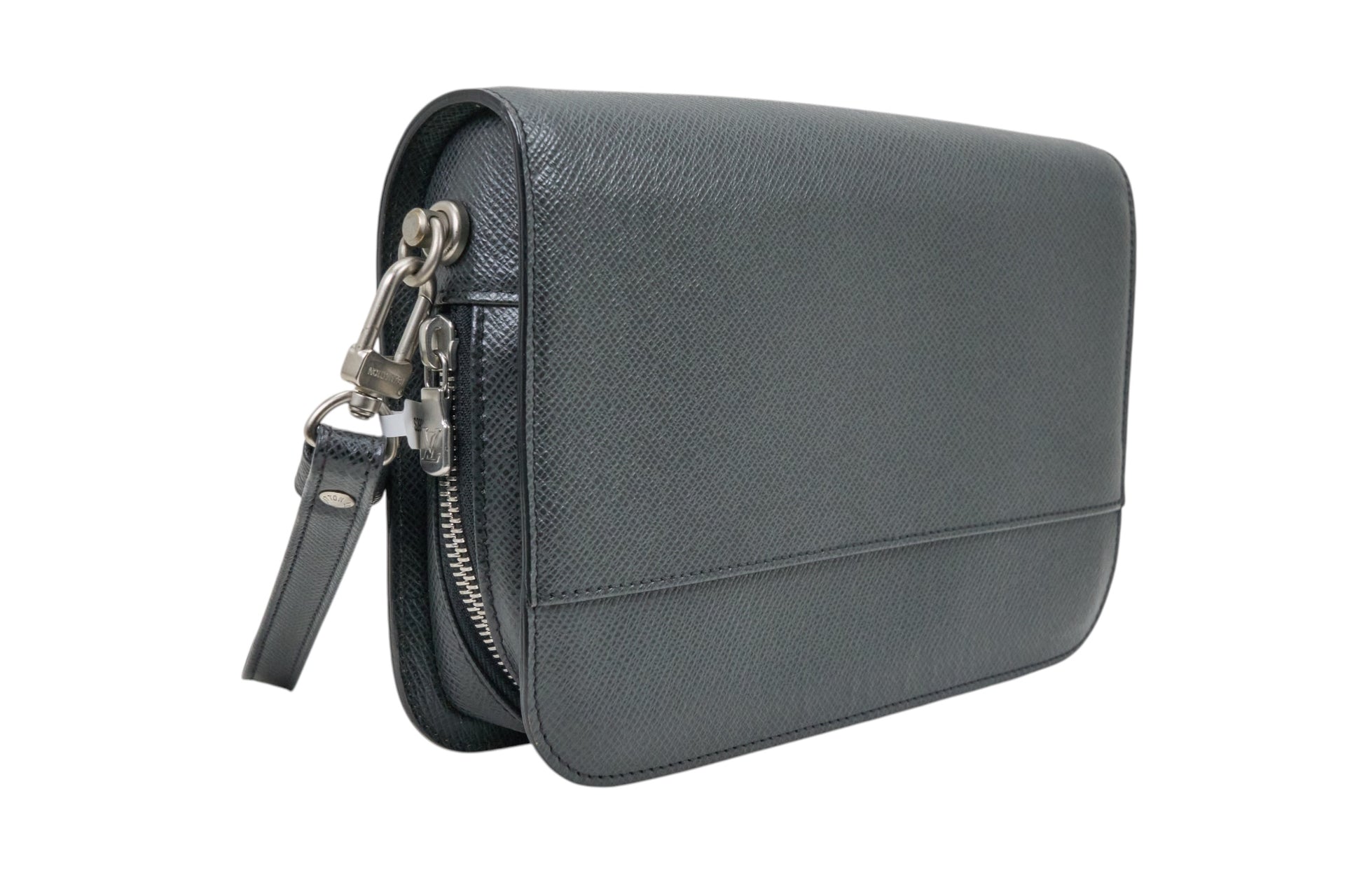 Louis Vuitton Baikal Men's Clutch