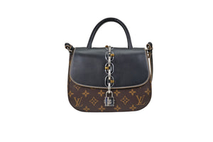 Louis Vuitton Chain It PM Monogram