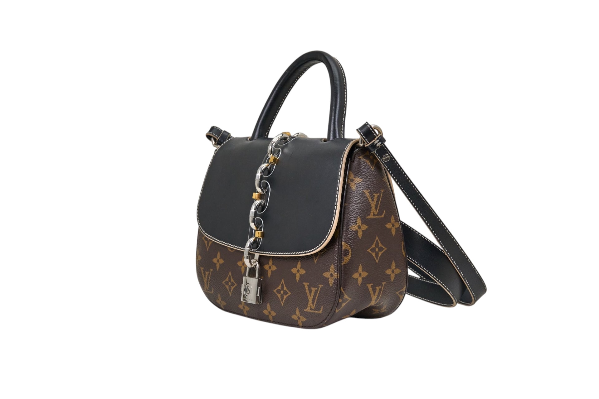 Louis Vuitton Chain It PM Monogram