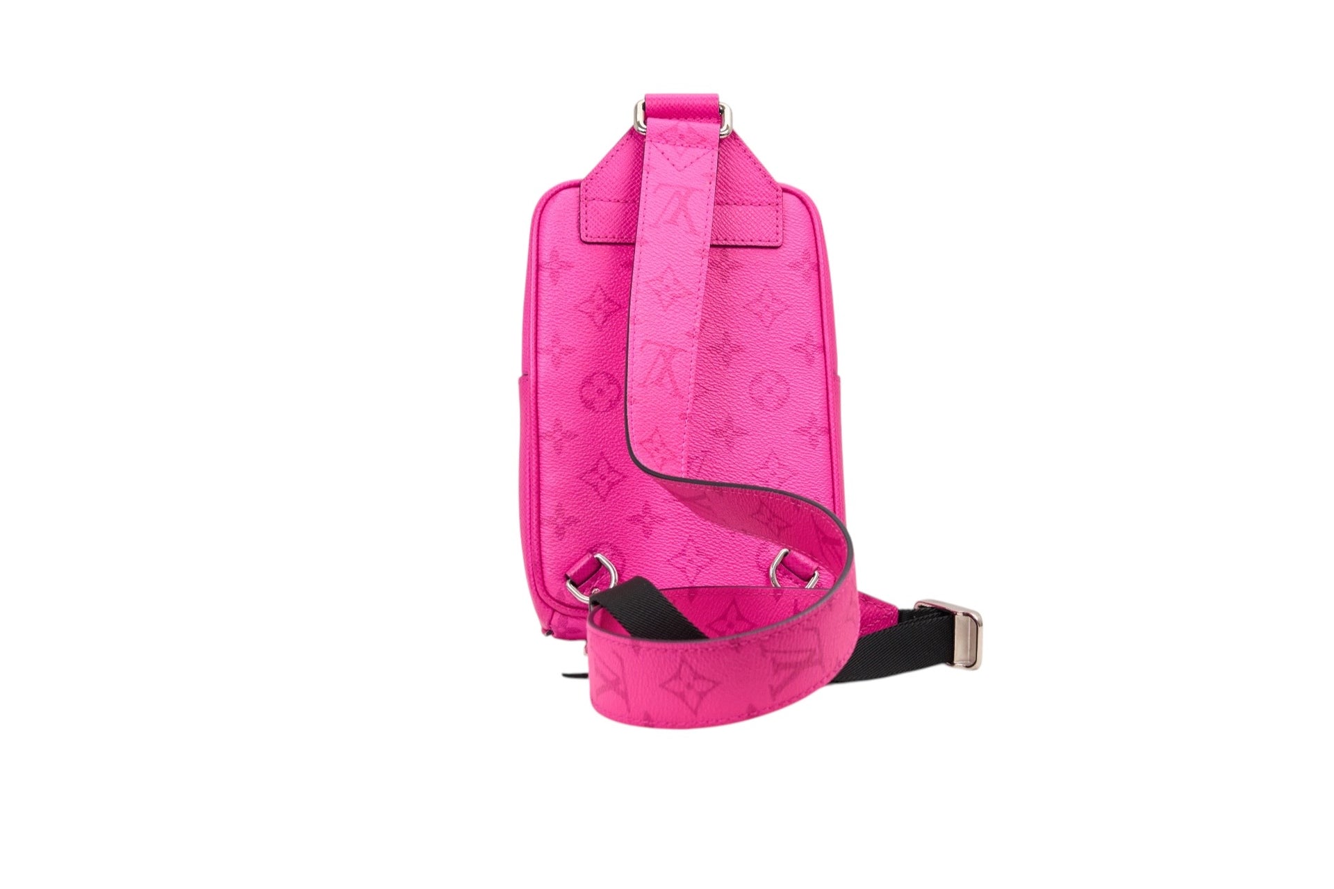 Louis Vuitton Slingbag Monogram Taigarama Outdoor Fuchsia