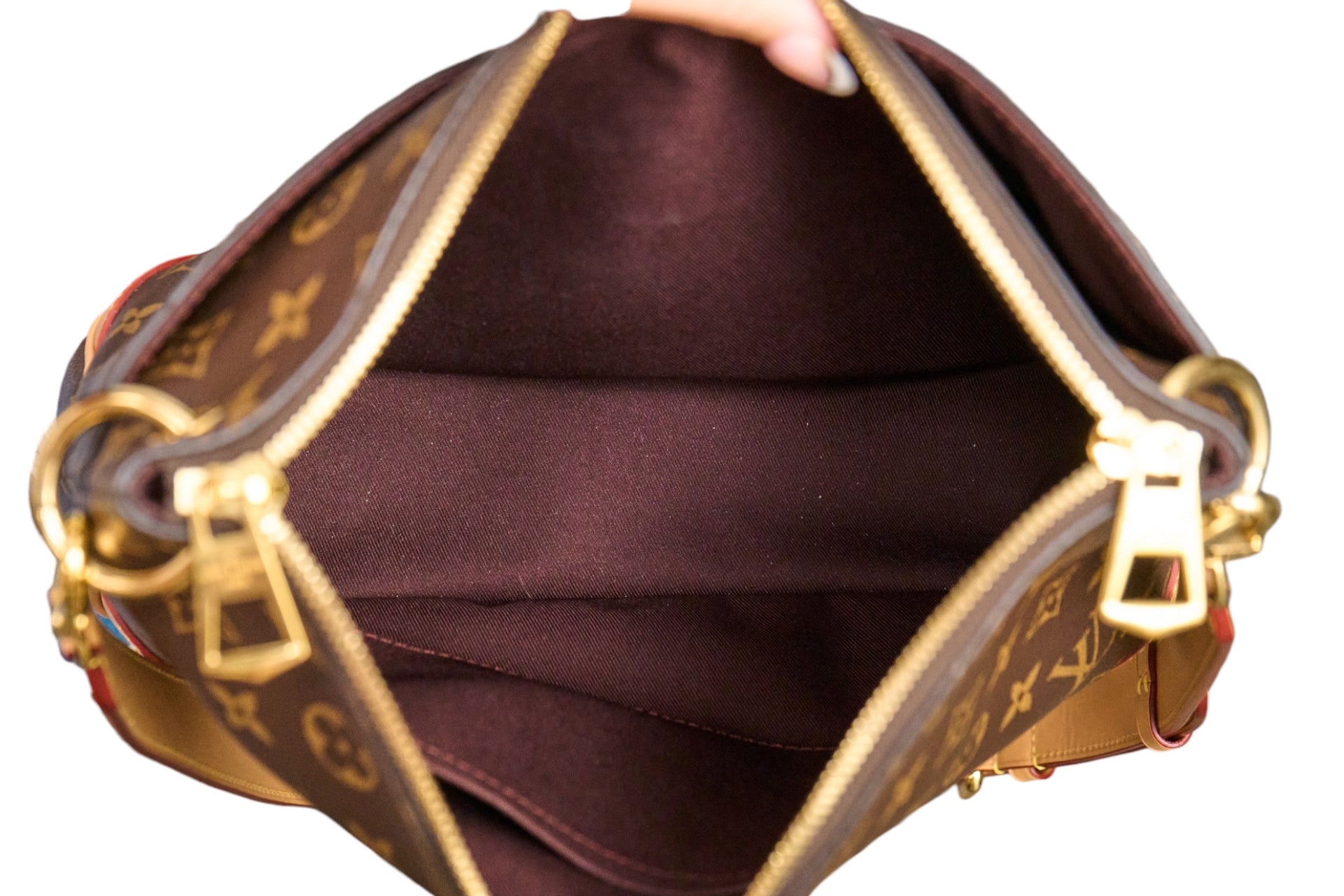 Louis Vuitton Odeon MM Monogram Natural