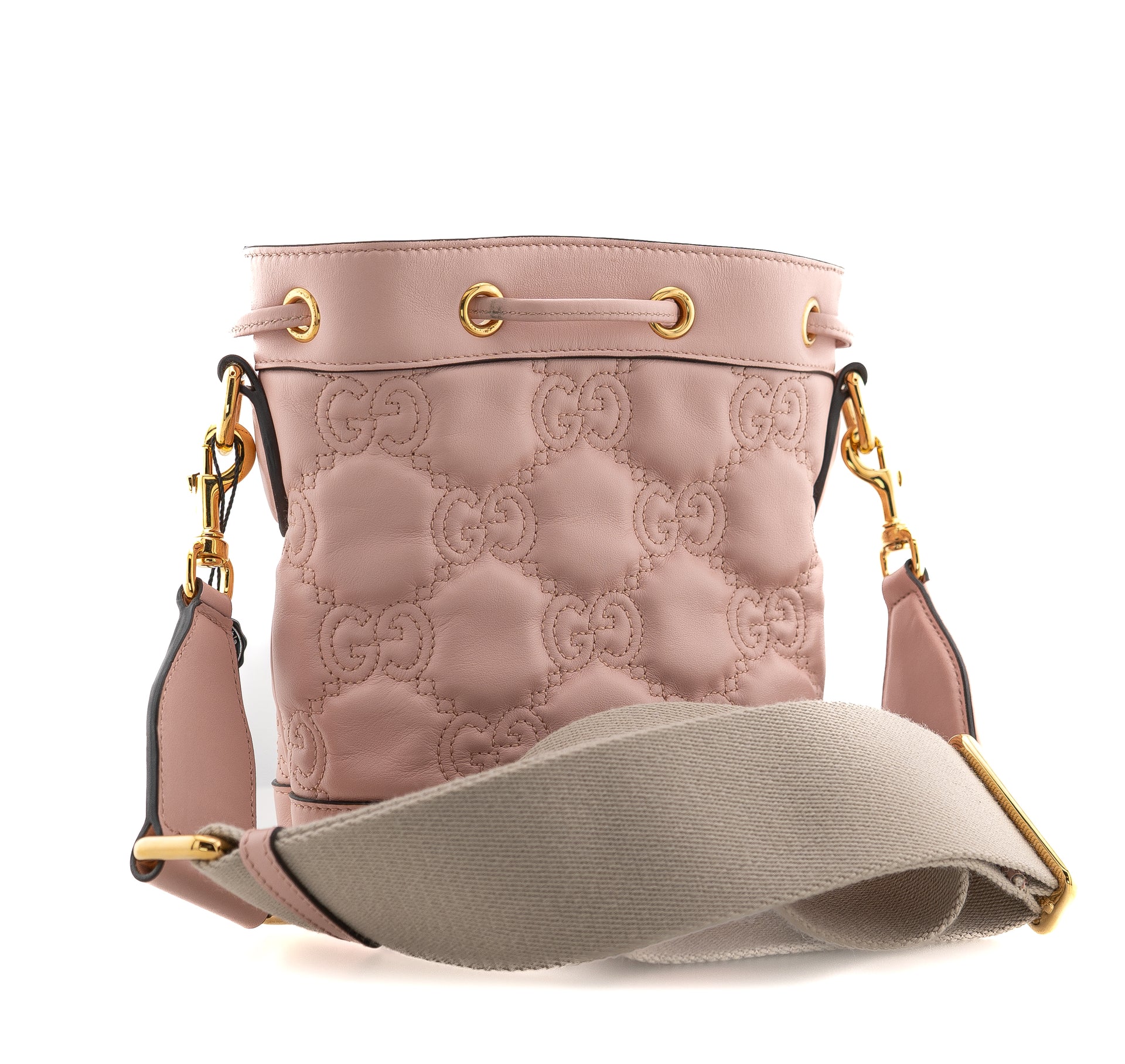 Gucci GG Matelasse Bucket Bag Pink
