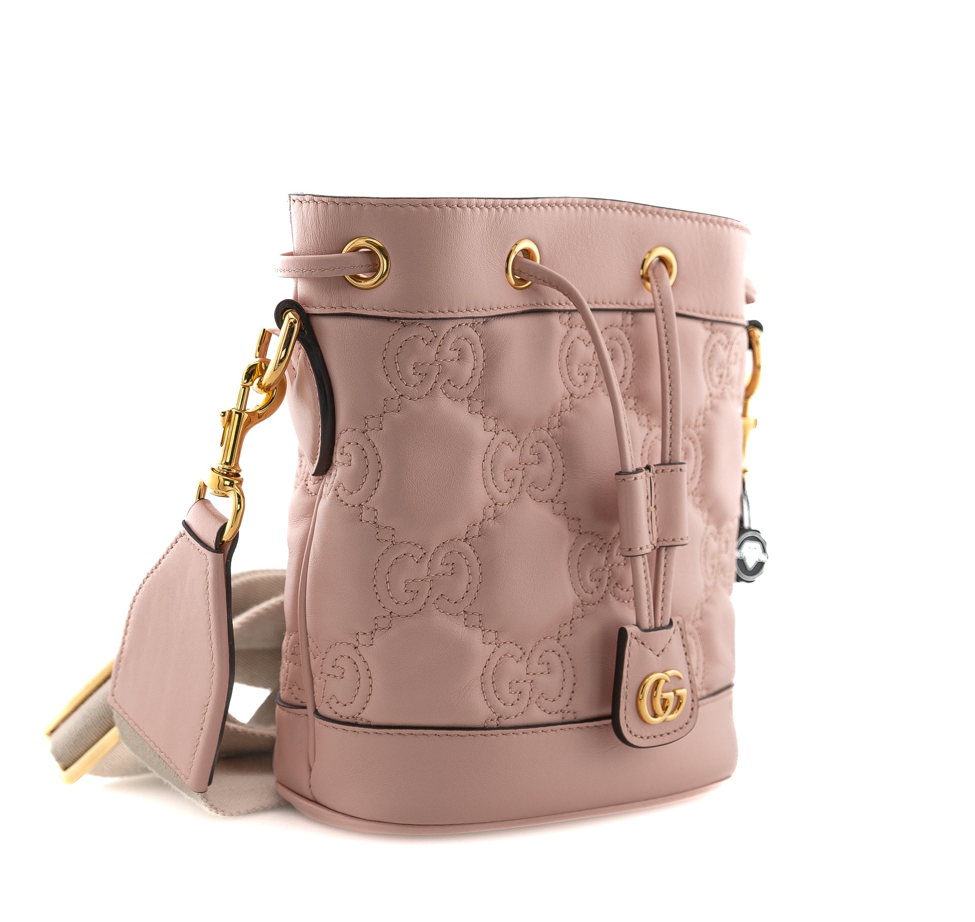 Gucci GG Matelasse Bucket Bag Pink